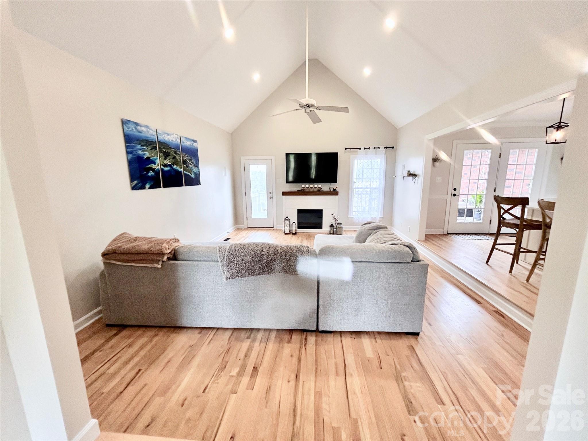 349 Murdock Road — Troutman