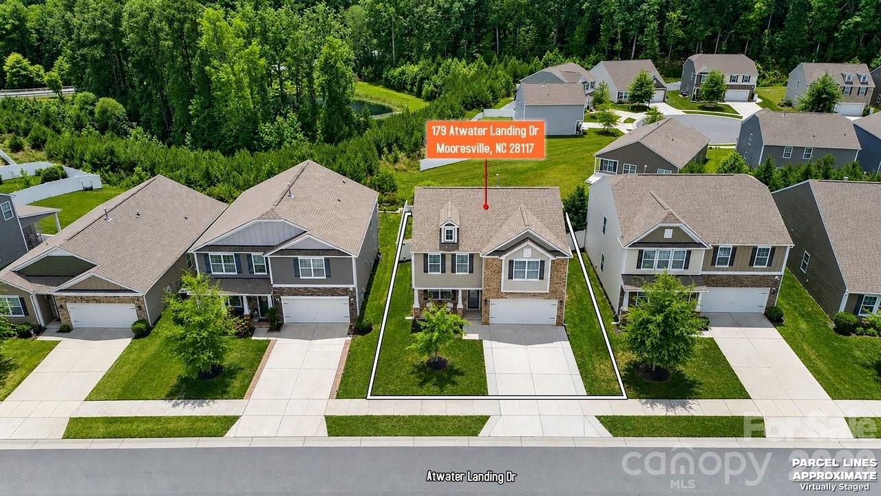 179 Atwater Landing Drive — Mooresville