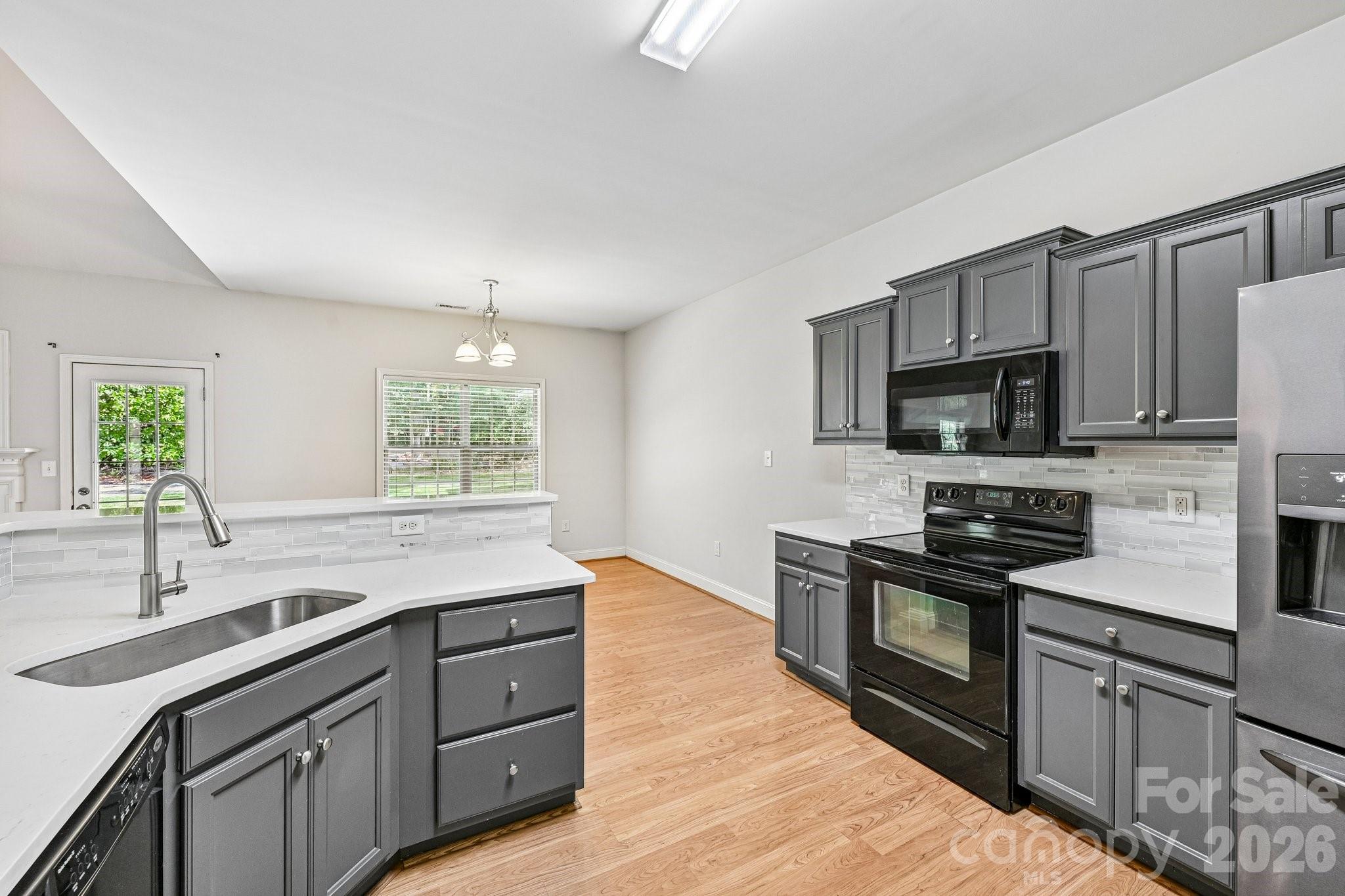 624 Hunley Street — Monroe