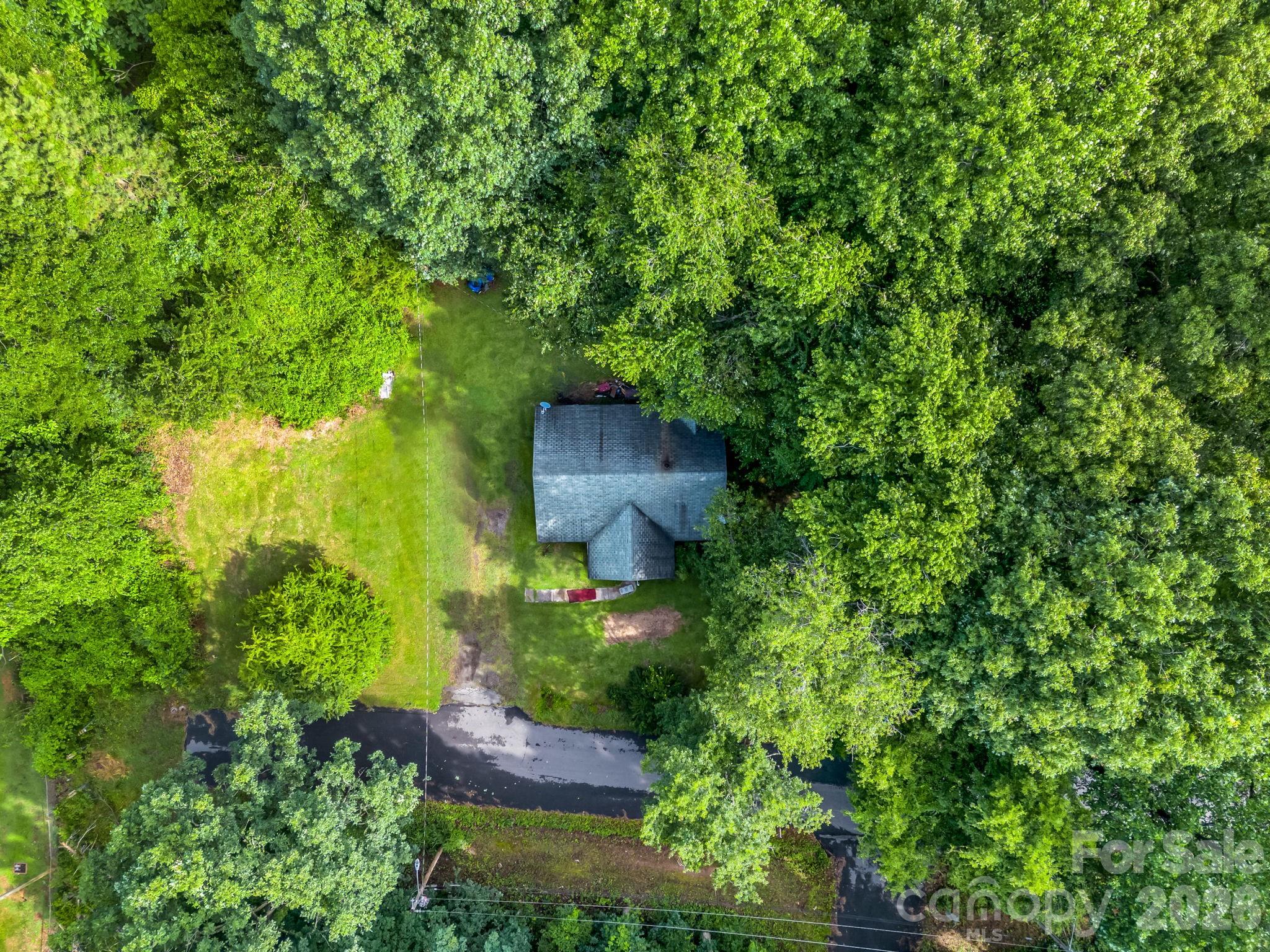 126 Bittle Street — Forest City