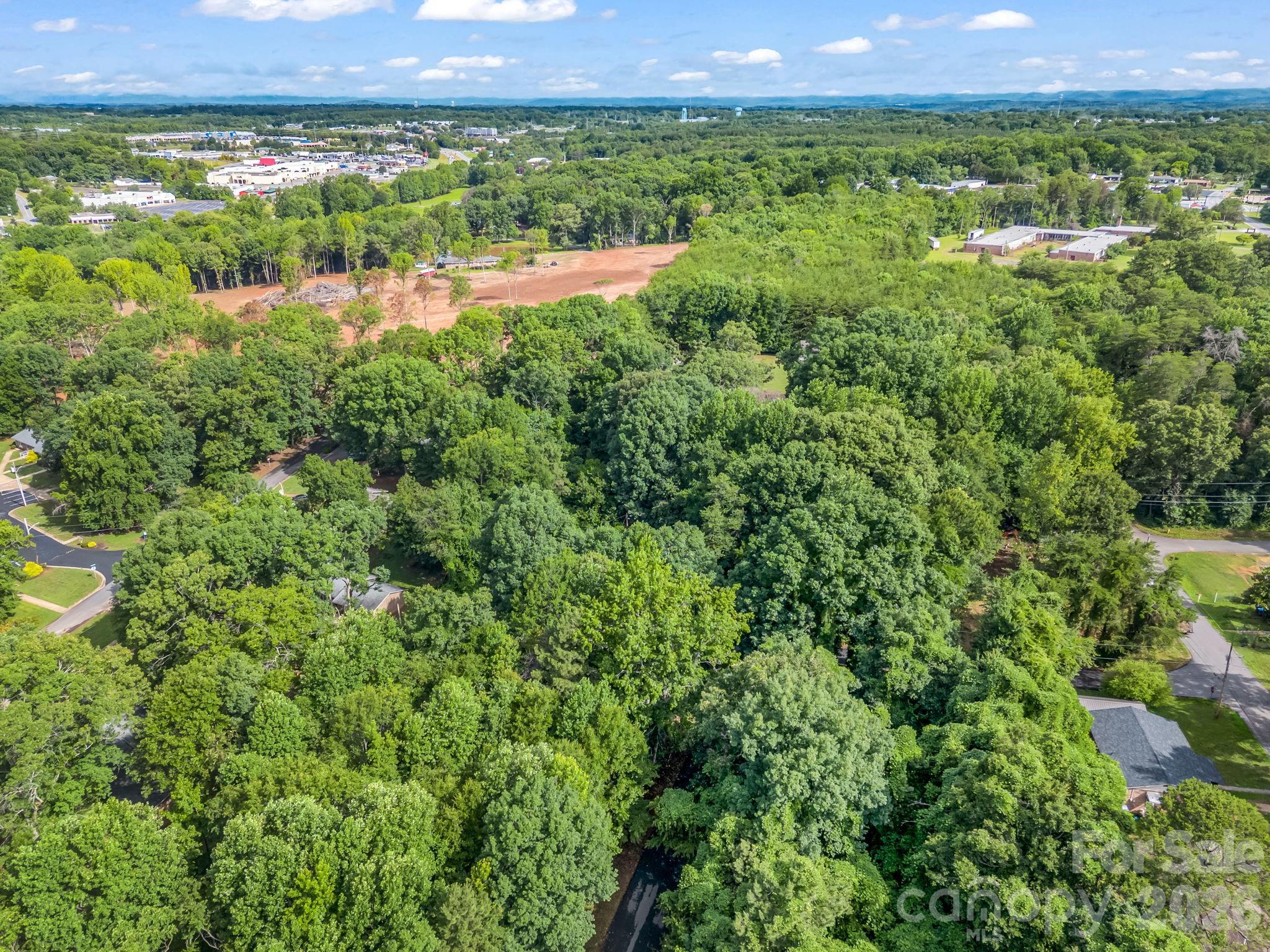 126 Bittle Street — Forest City