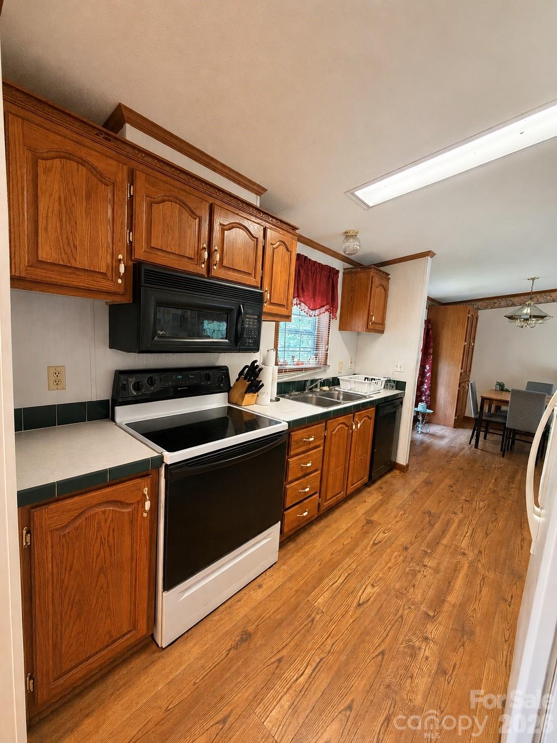 1668 Lane Road — Mount Holly