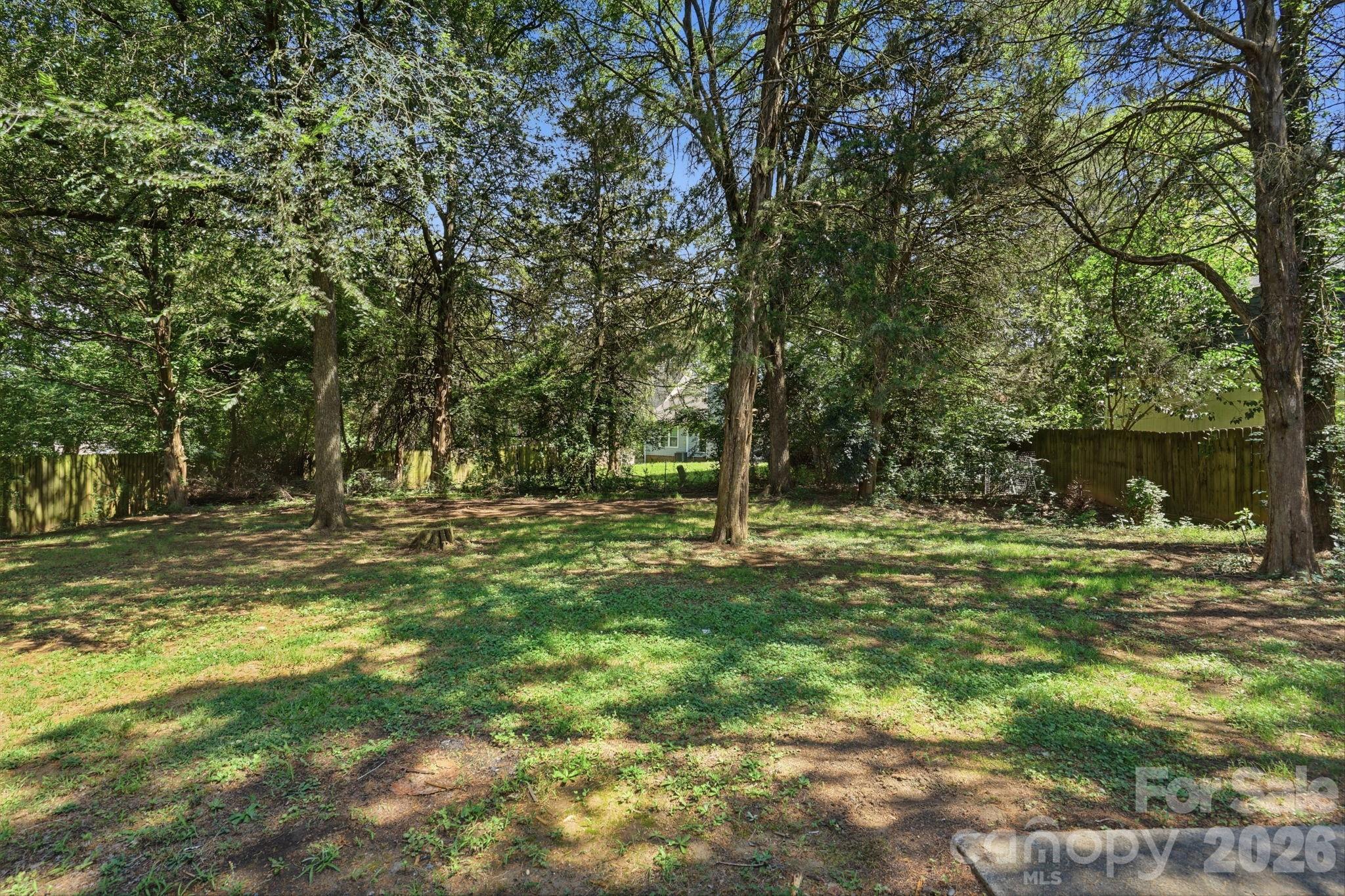 11813 Moonridge Drive — Charlotte
