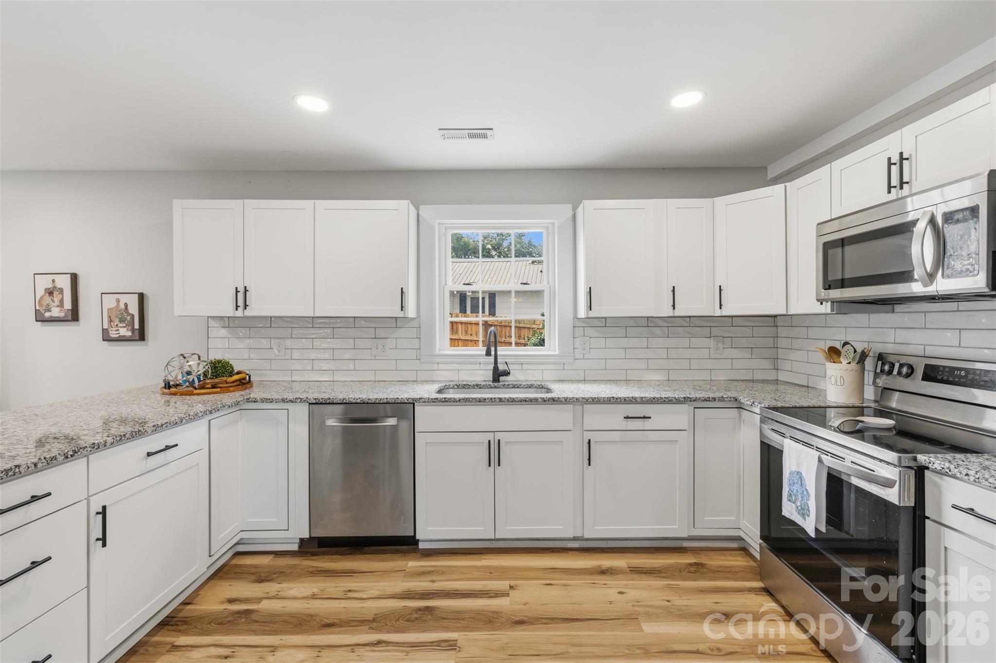 6121 Sikes Mill Road — Monroe
