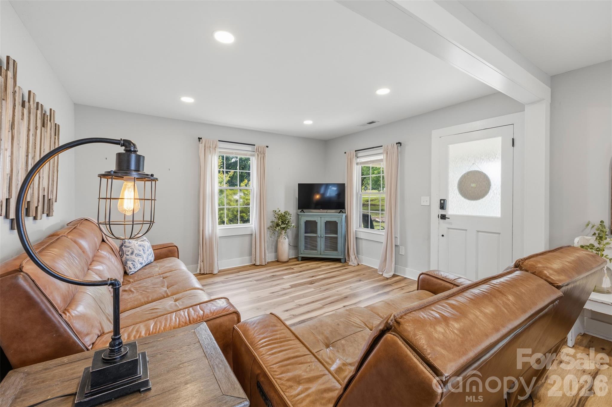 6121 Sikes Mill Road — Monroe