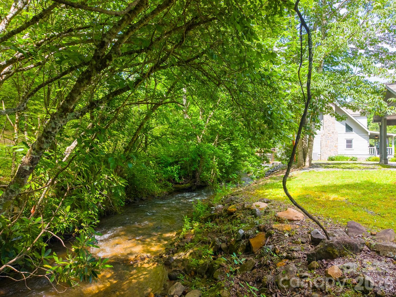 538 East Fork Road — Sylva