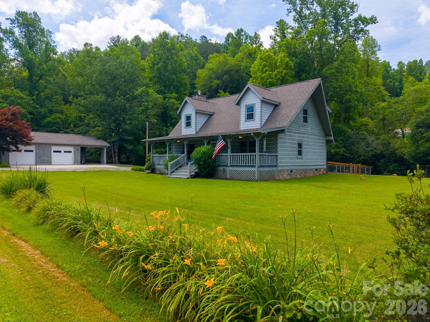 538 East Fork Road — Sylva