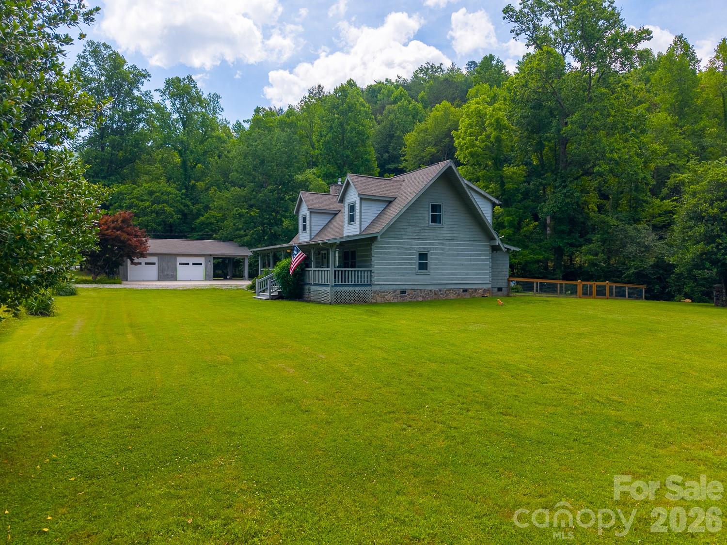538 East Fork Road — Sylva