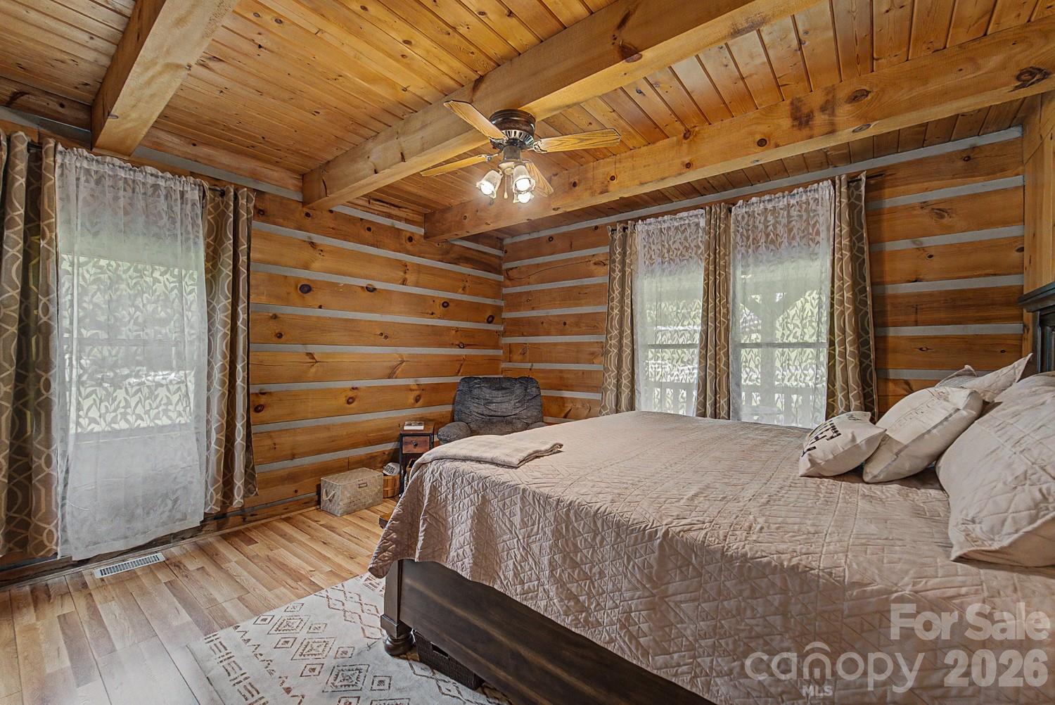 538 East Fork Road — Sylva