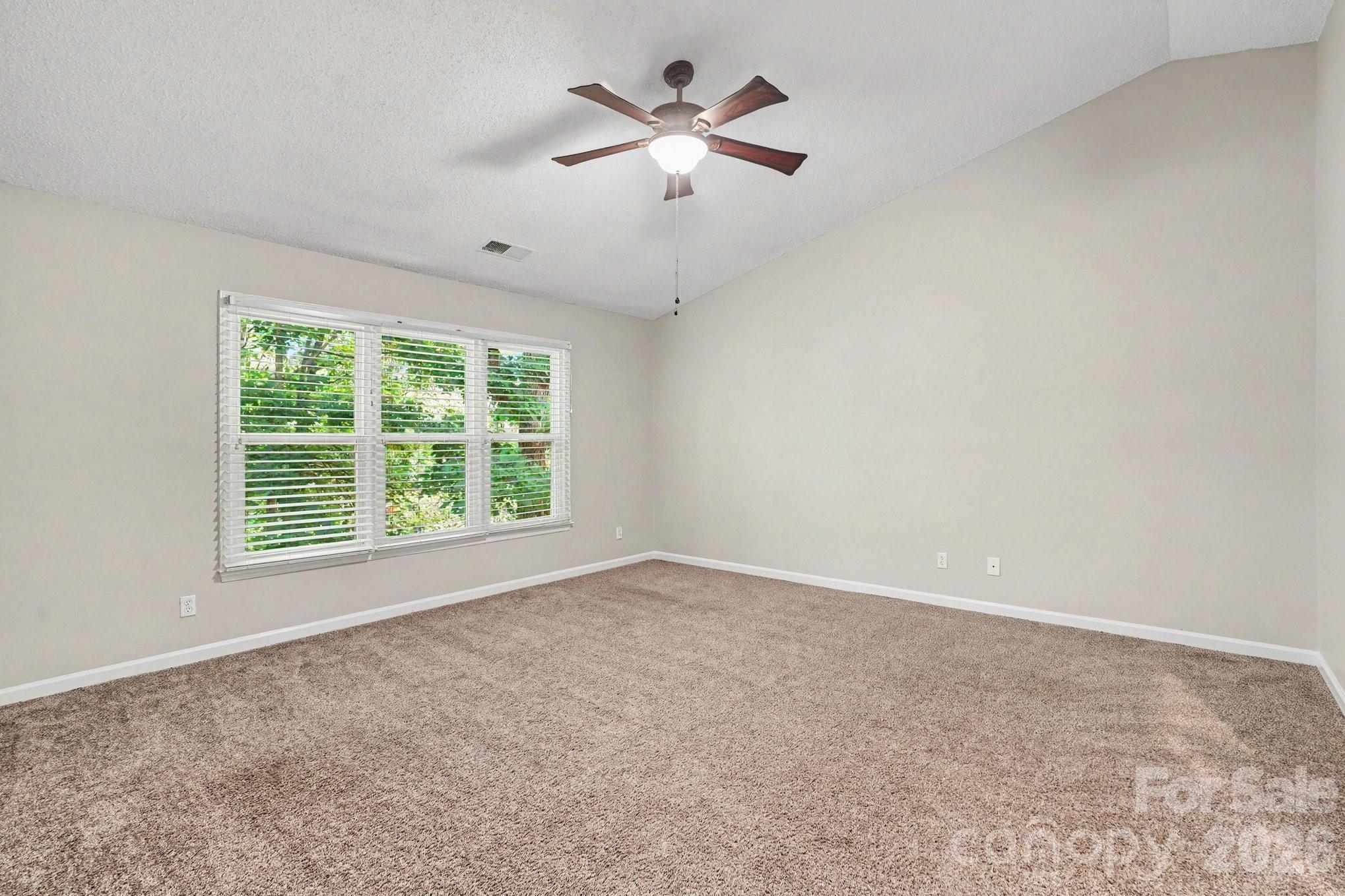 9604 Newby Lane — Matthews