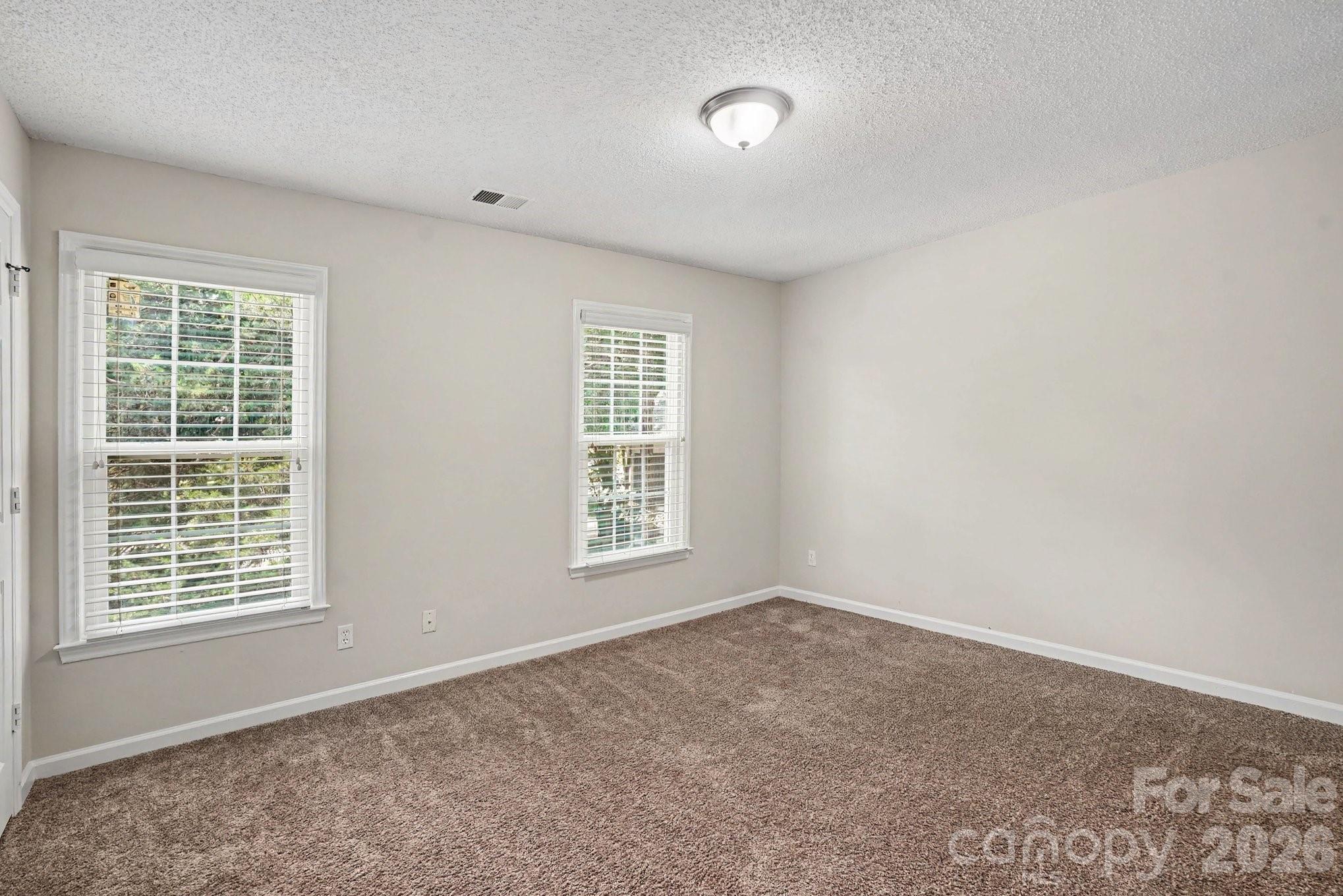 9604 Newby Lane — Matthews