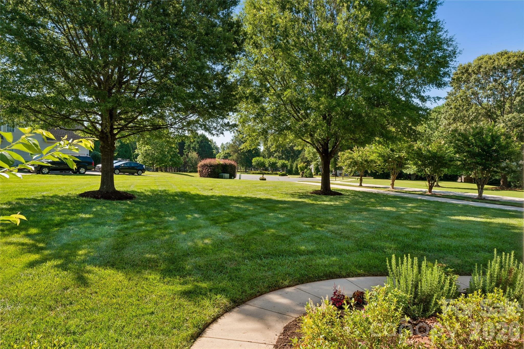 1016 Wesley Downs Road — Wesley Chapel