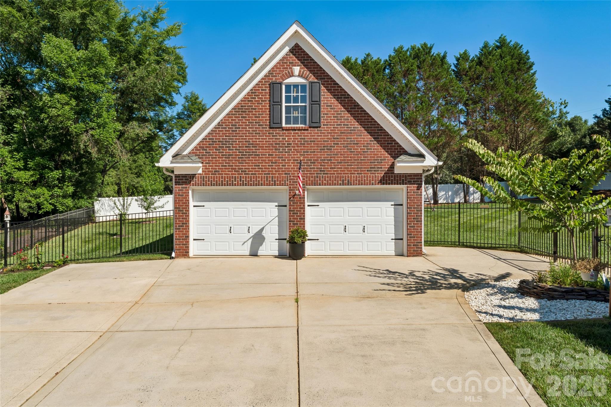 1016 Wesley Downs Road — Wesley Chapel