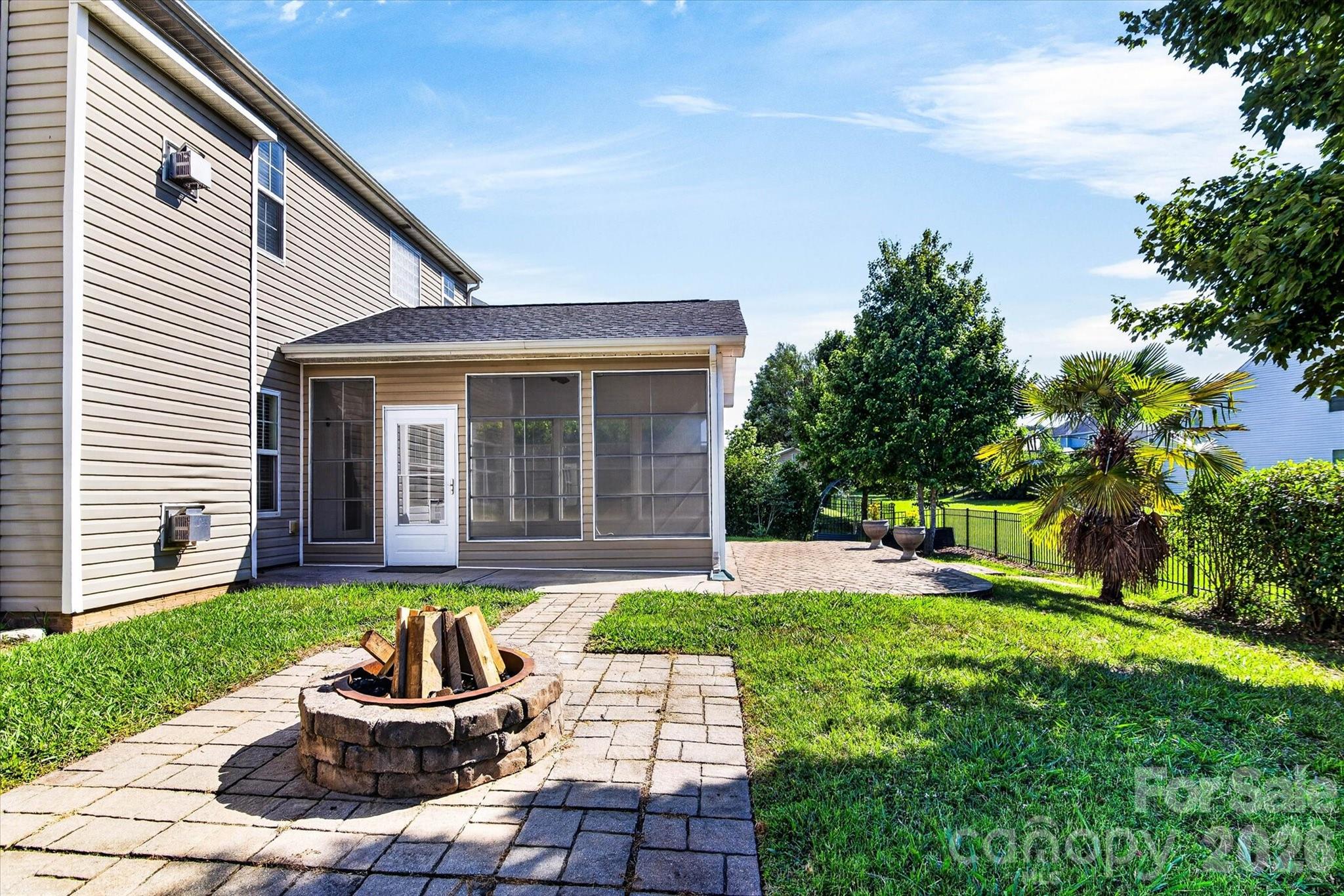 2258 Isaac Street — Concord