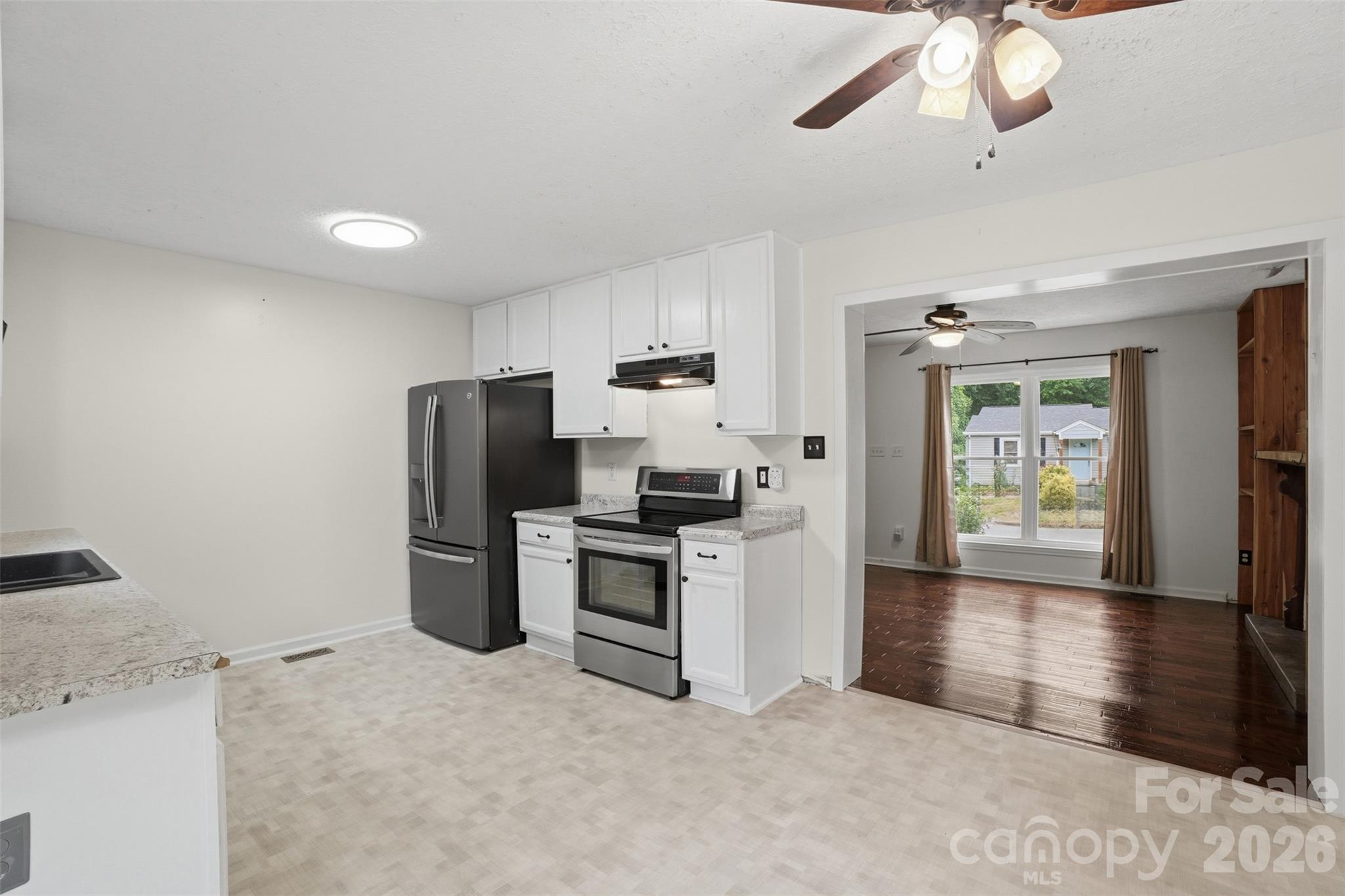 121 Oak Street — Belmont