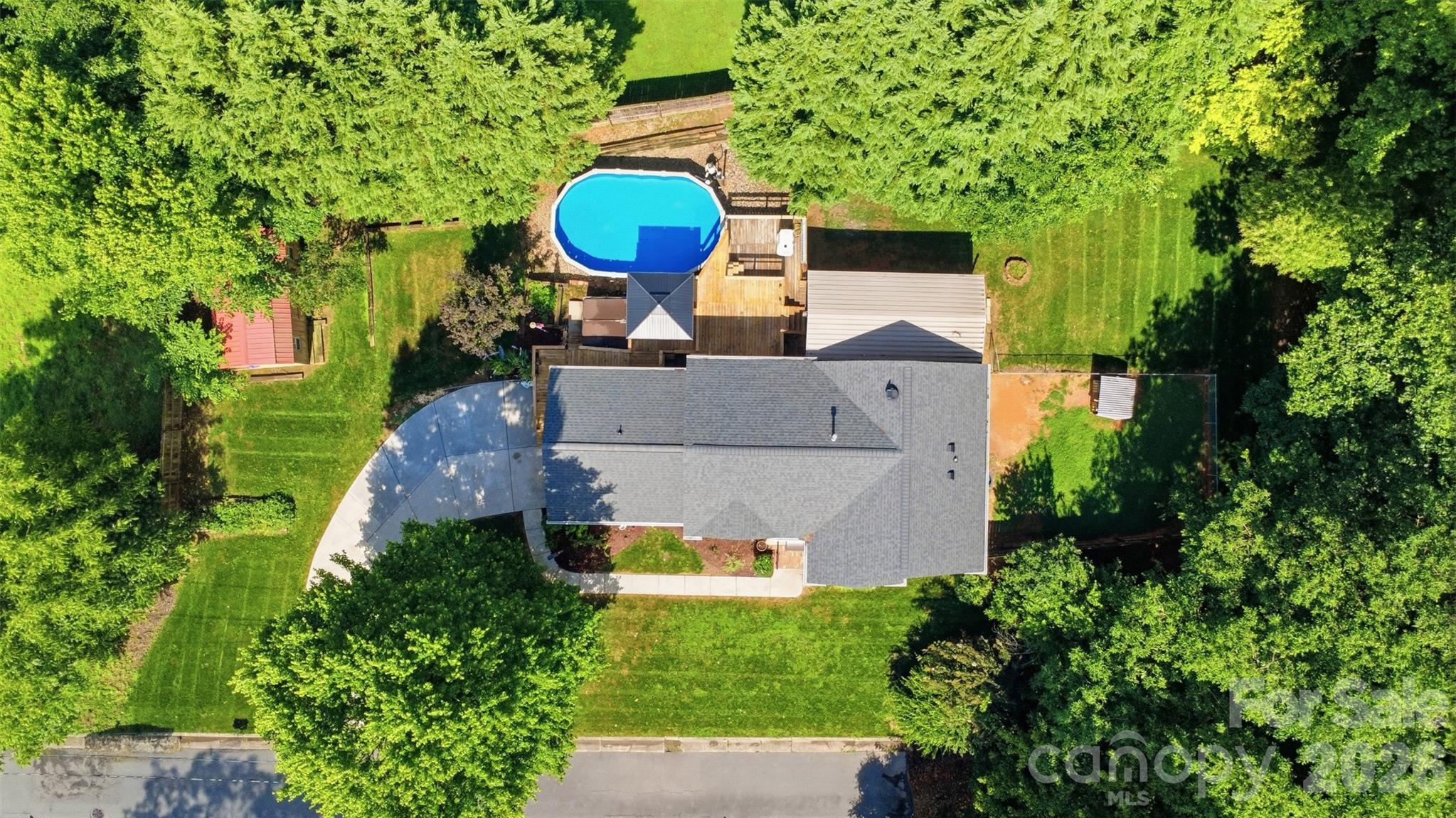 121 Oak Street — Belmont