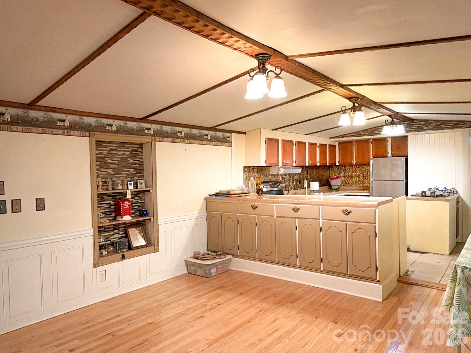 14840 Short Cut Road — Gold Hill