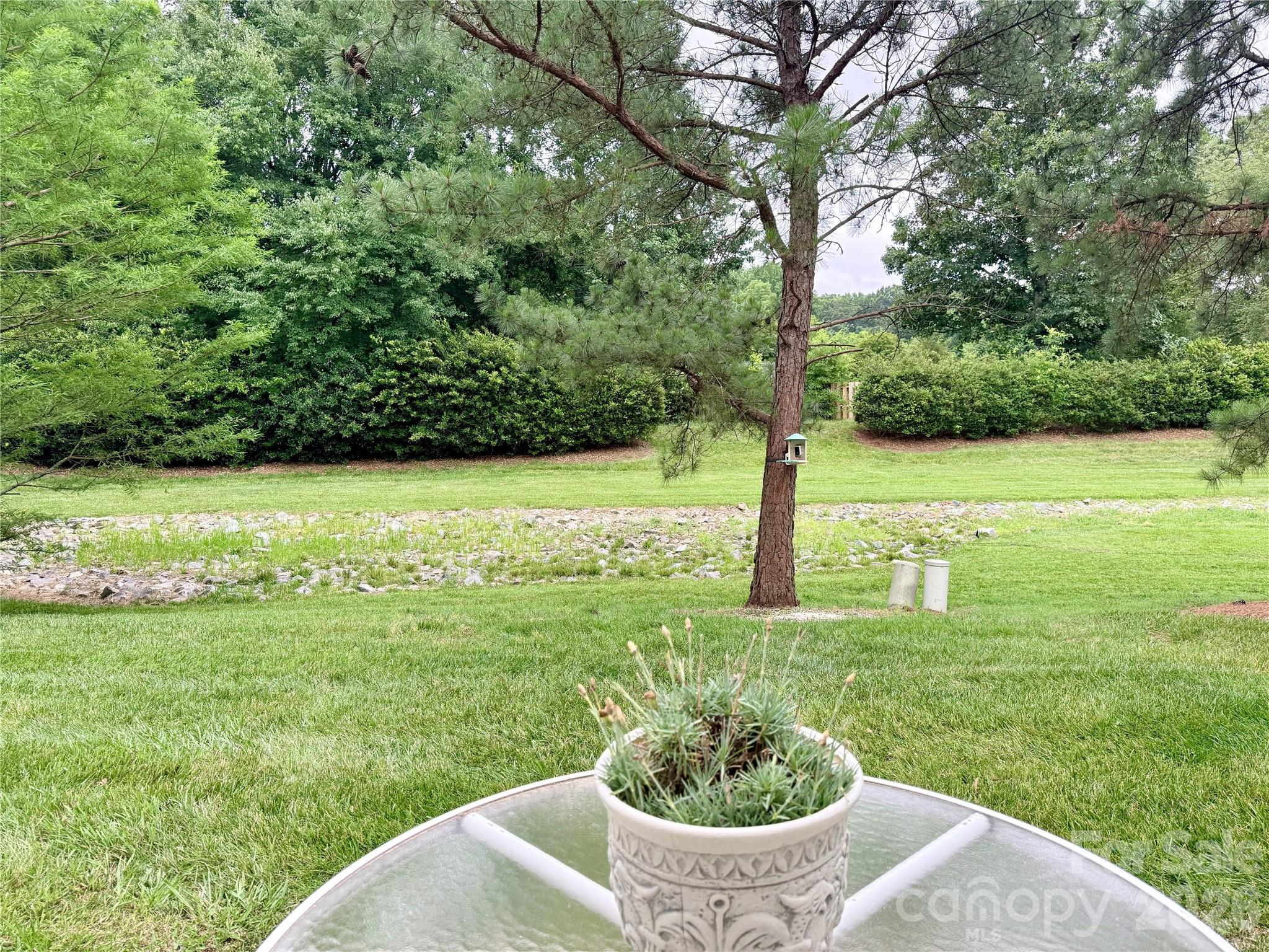 605 Gelderland Drive — Matthews