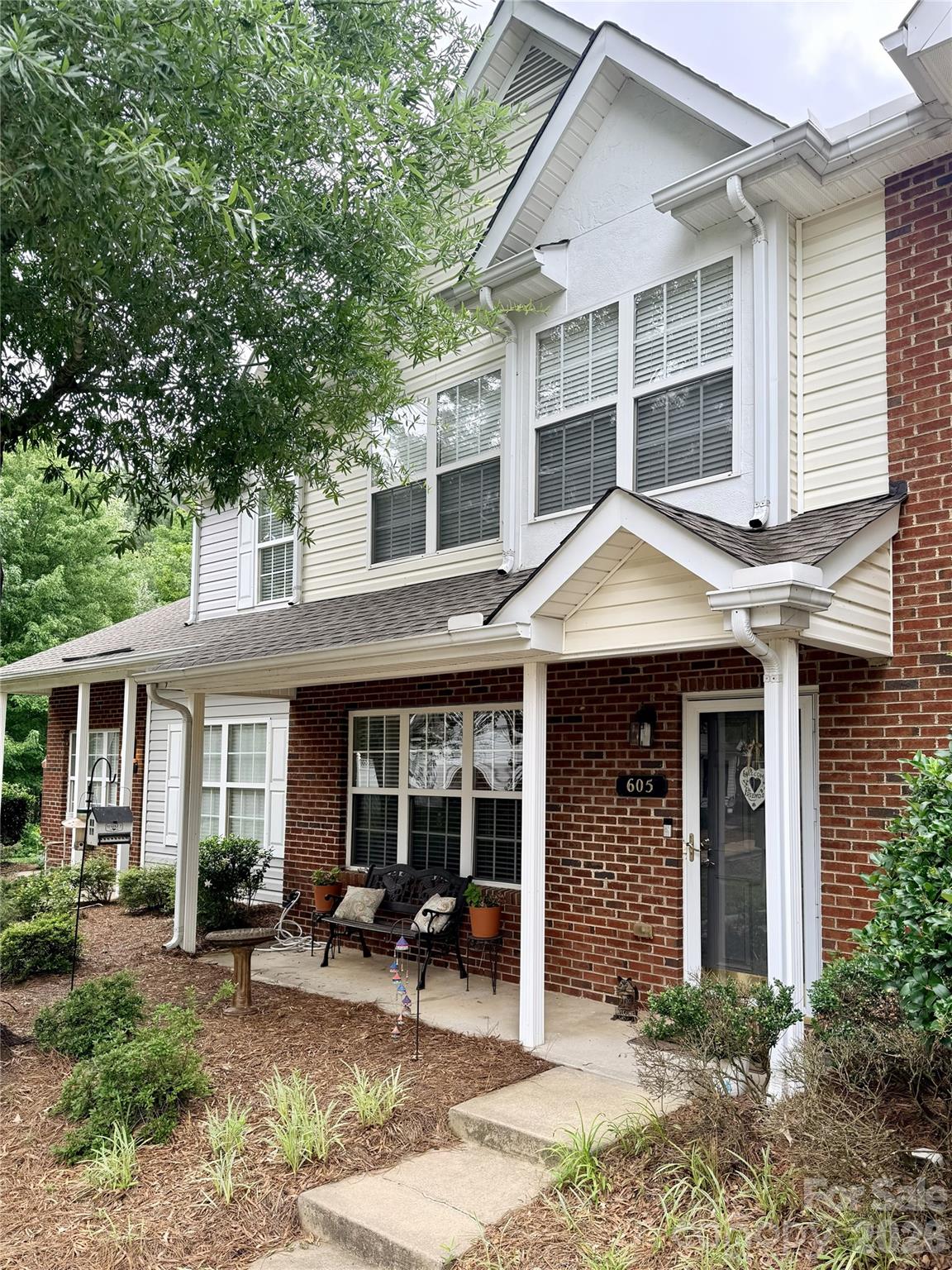 605 Gelderland Drive — Matthews