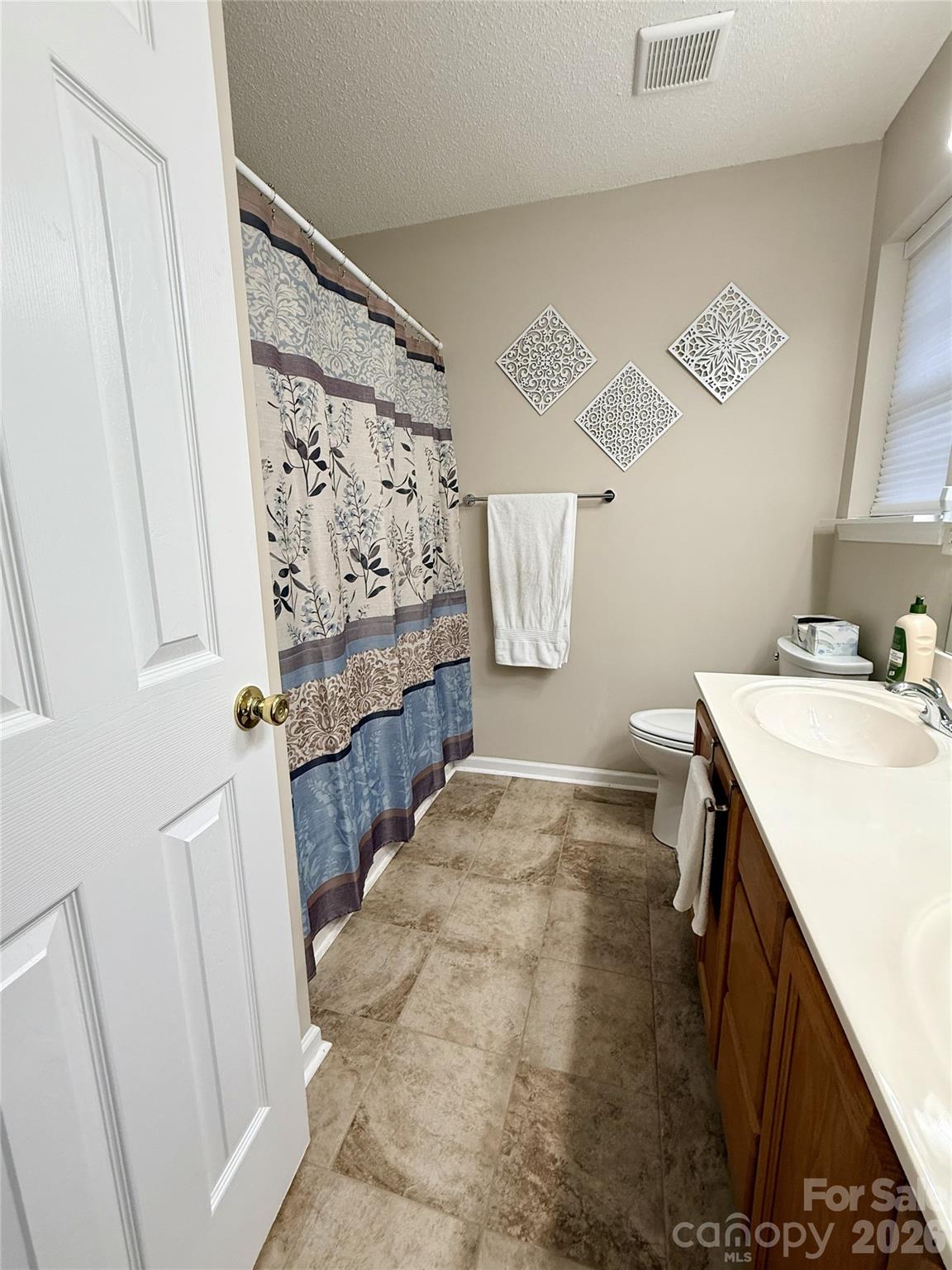 605 Gelderland Drive — Matthews