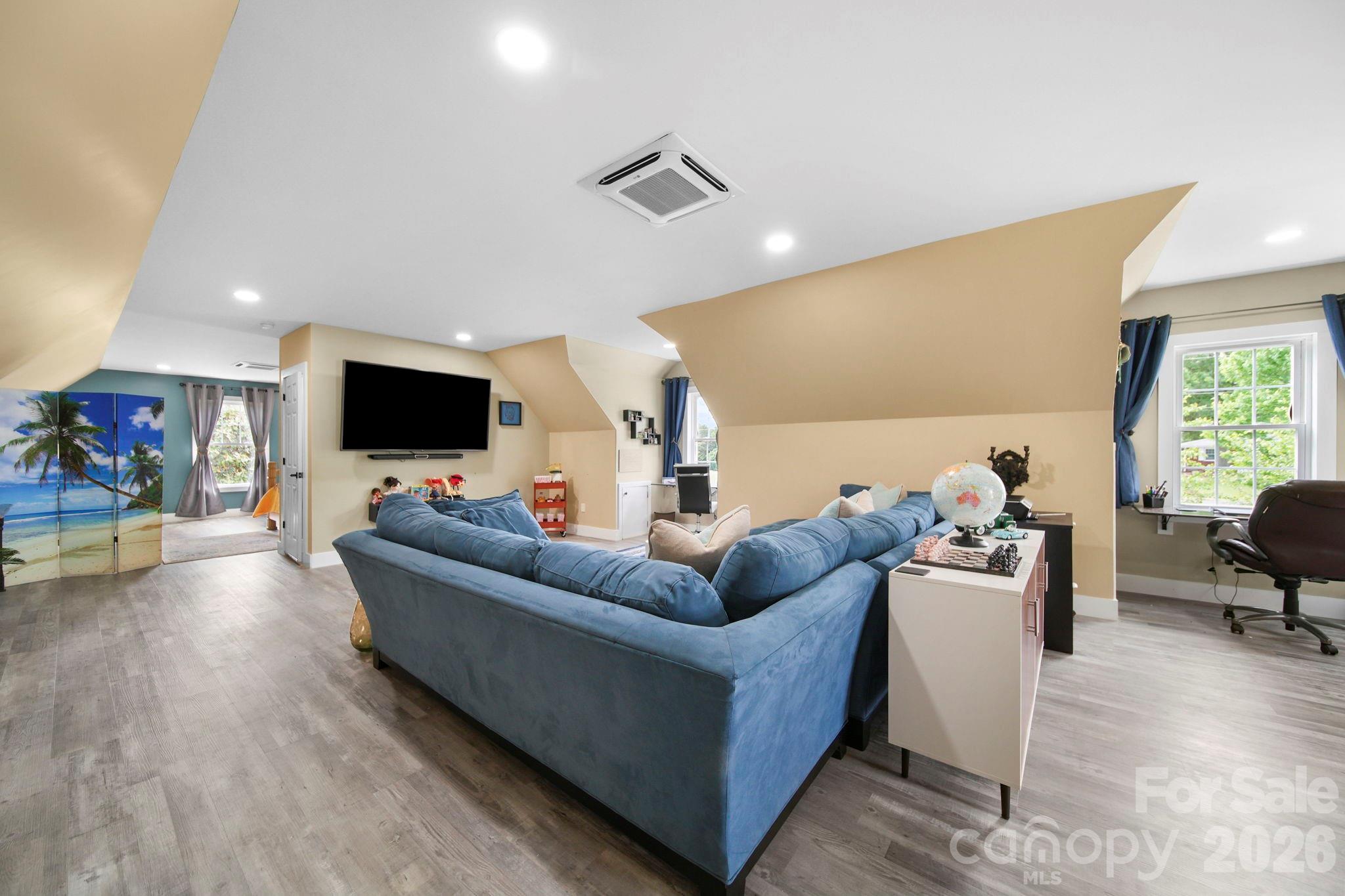 4555 Polk Ford Road — Stanfield