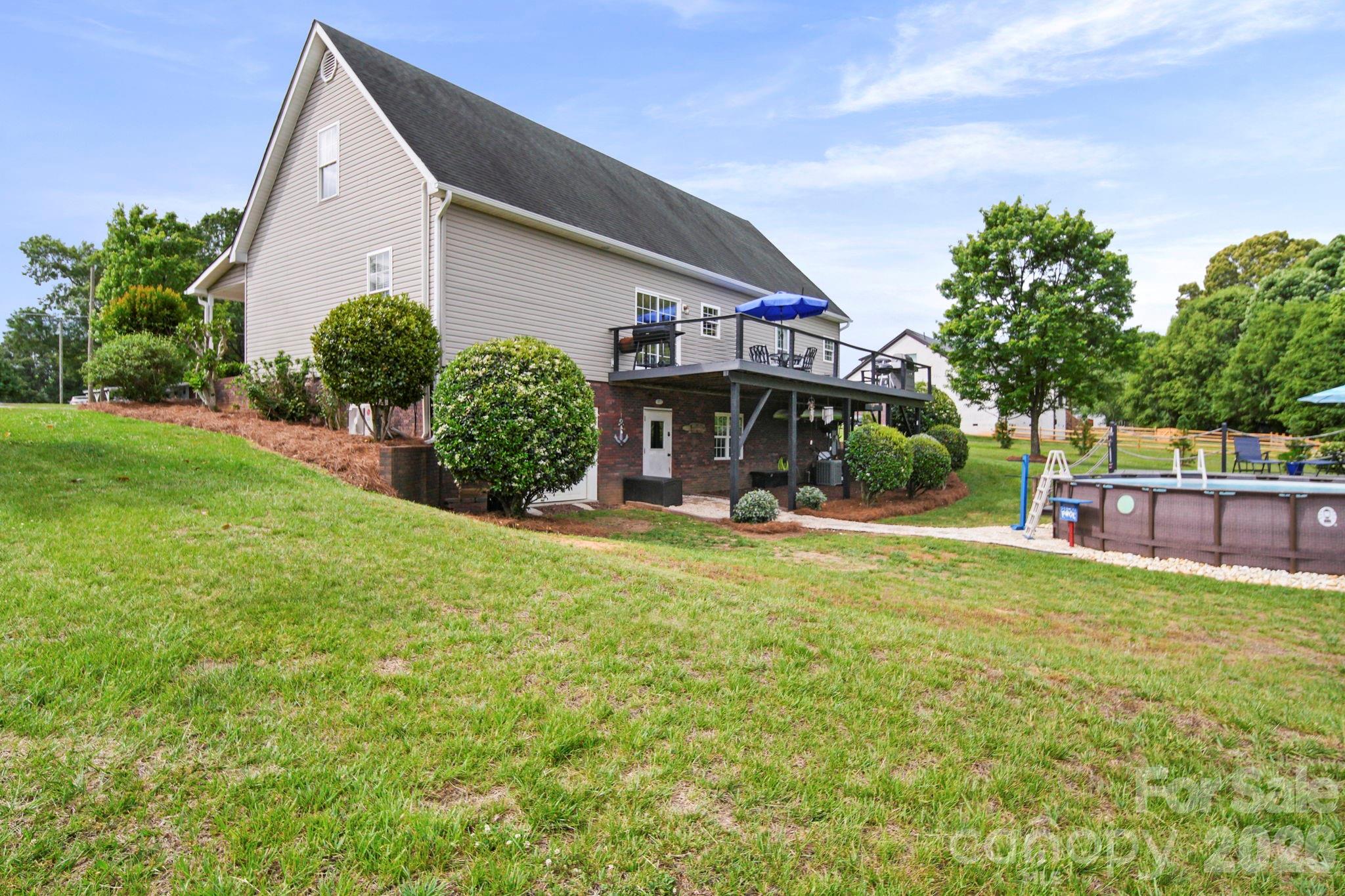 4555 Polk Ford Road — Stanfield
