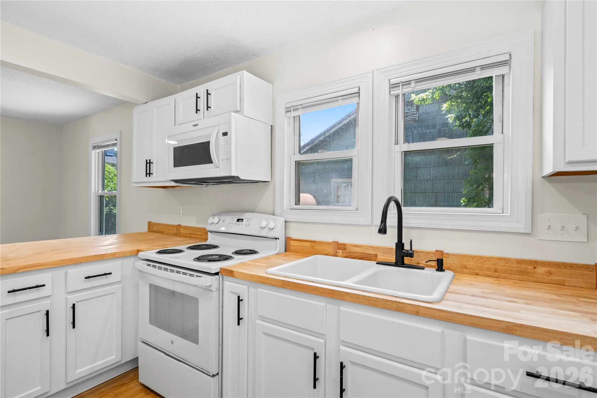 142 Substation Road — Canton