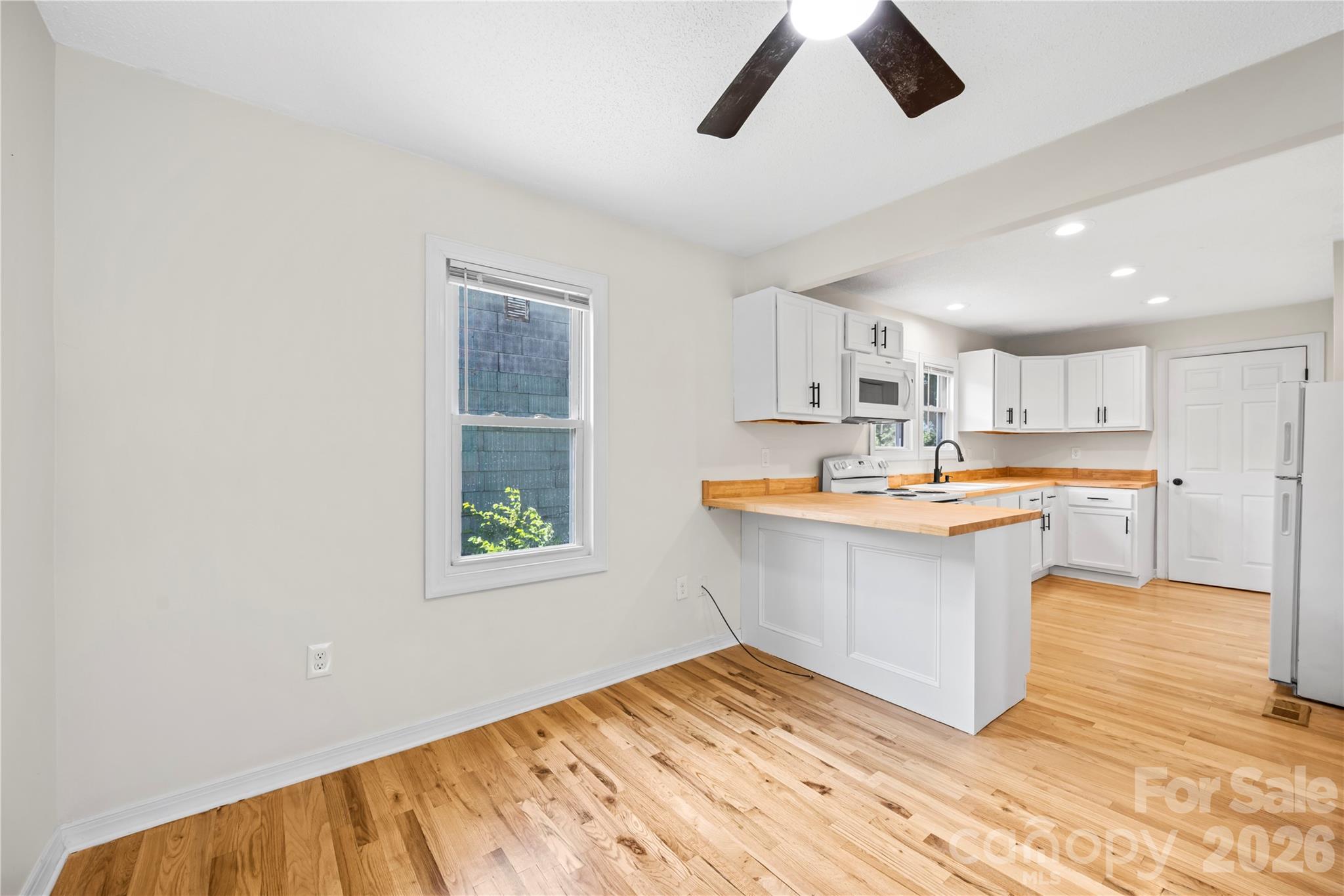 142 Substation Road — Canton