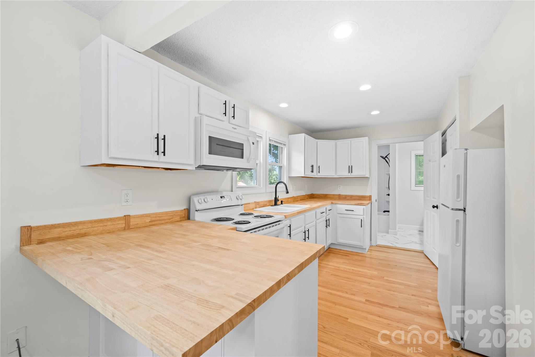 142 Substation Road — Canton