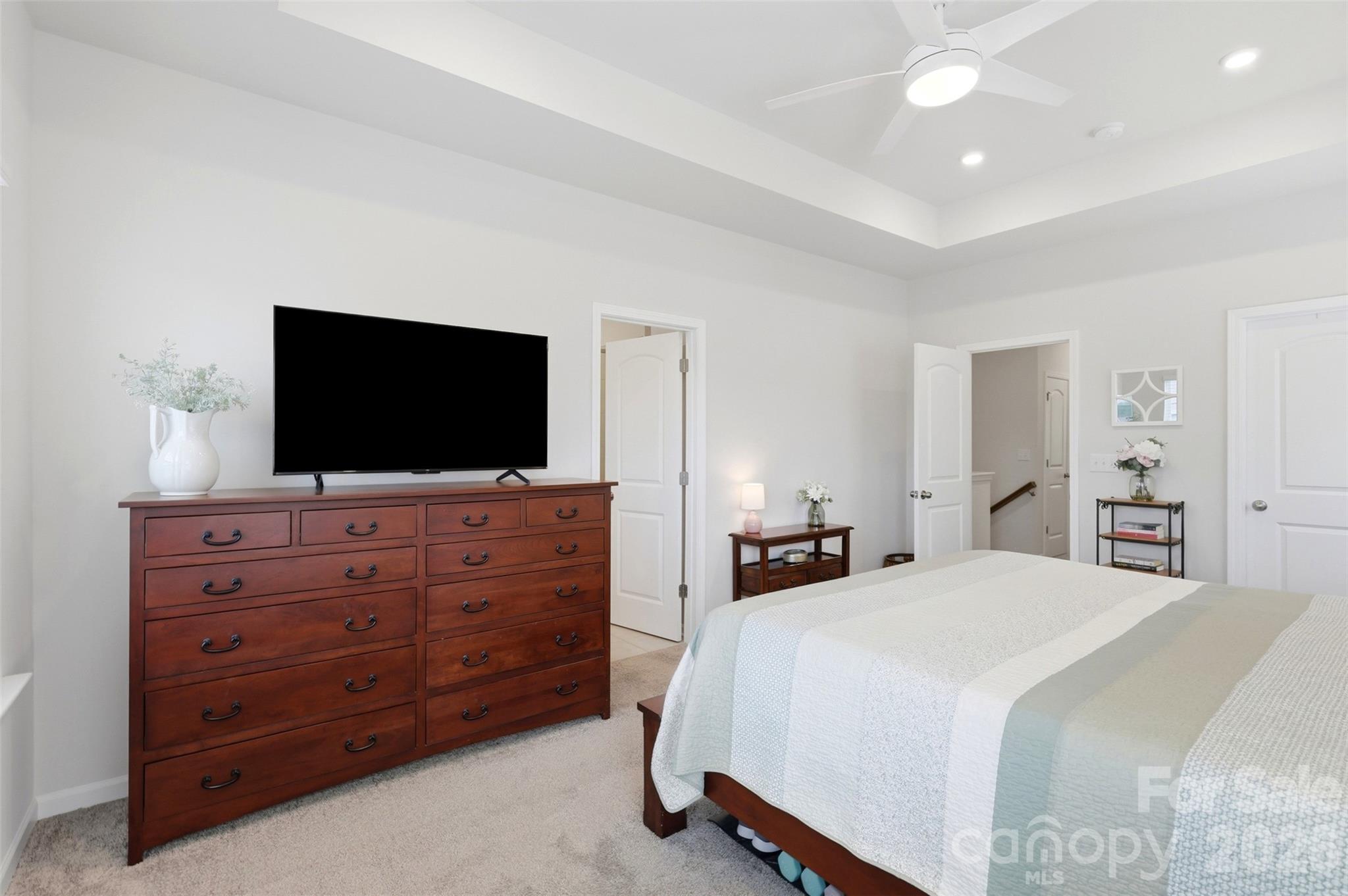 5500 Kinsbridge Drive — Mint Hill