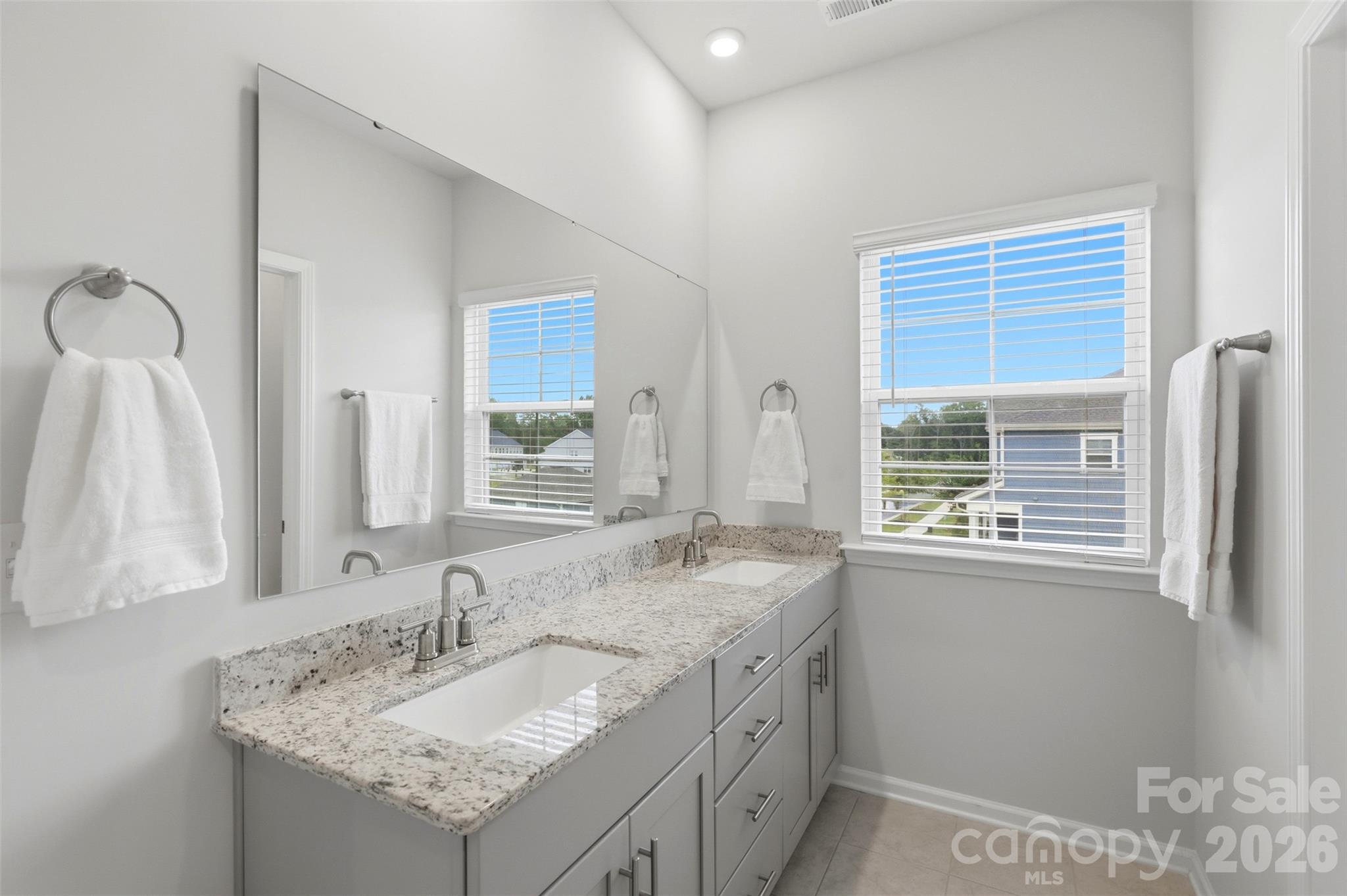 5500 Kinsbridge Drive — Mint Hill