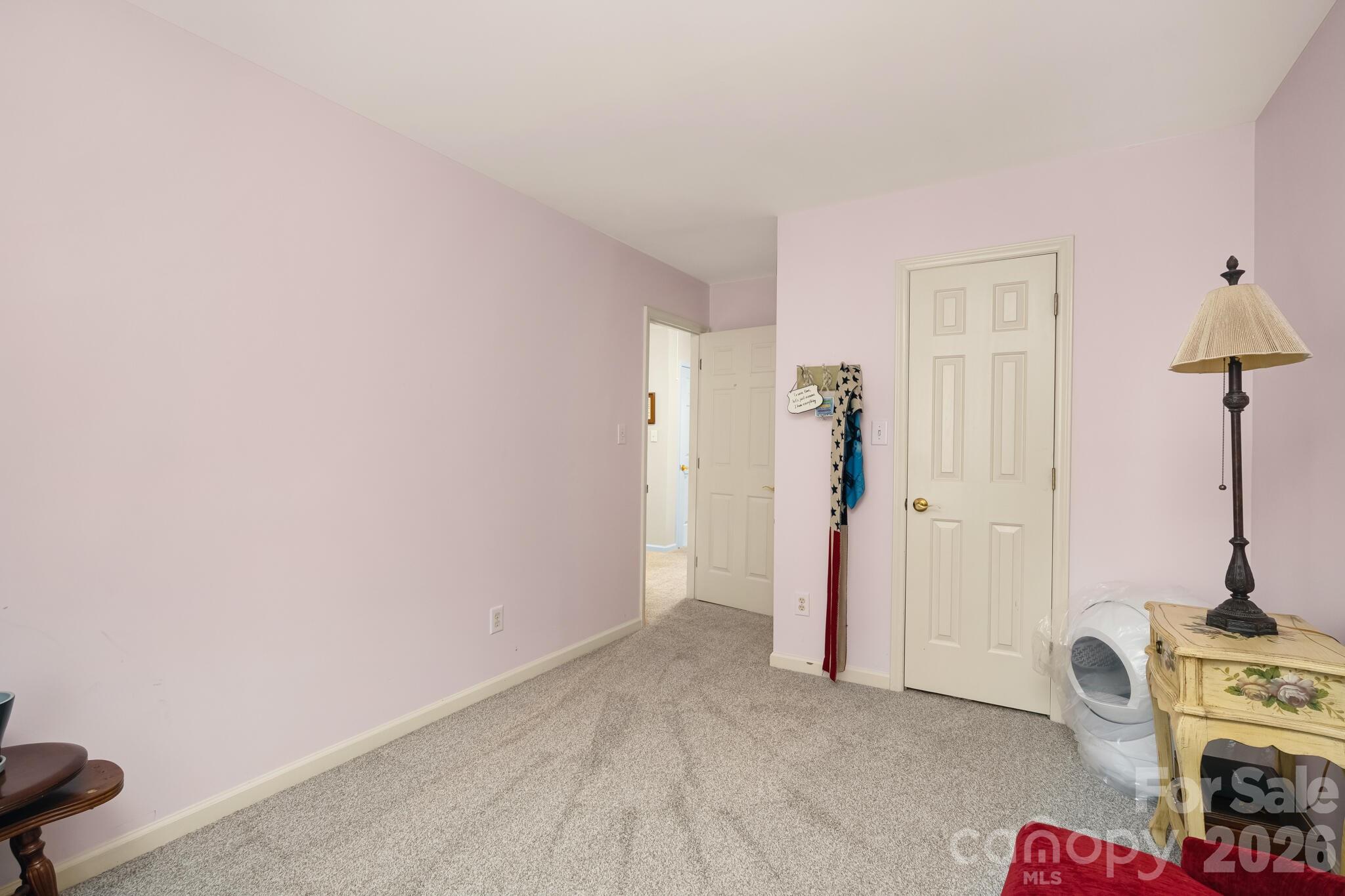 6306 Oxwynn Lane — Charlotte