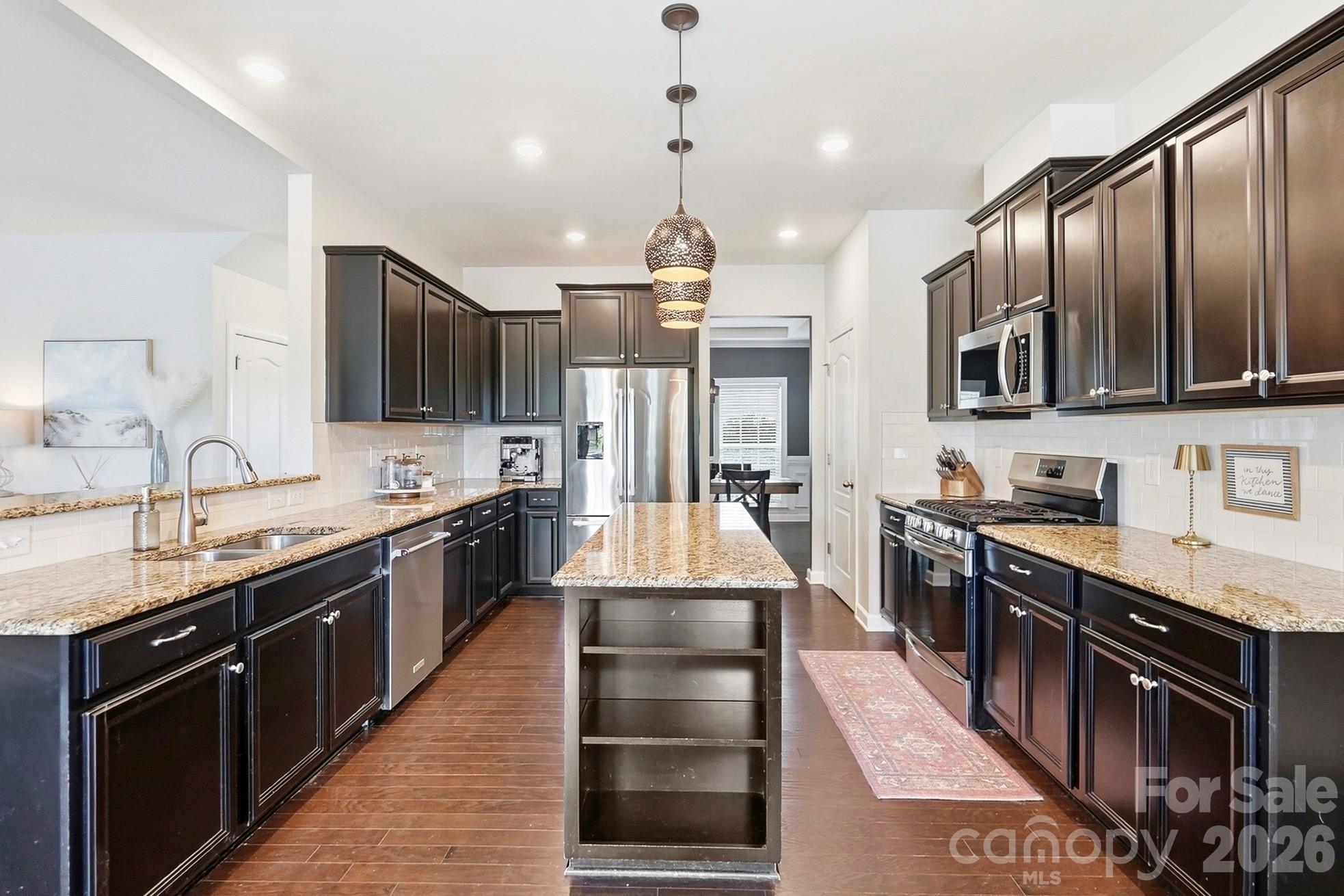 9859 Travertine Trail — Davidson