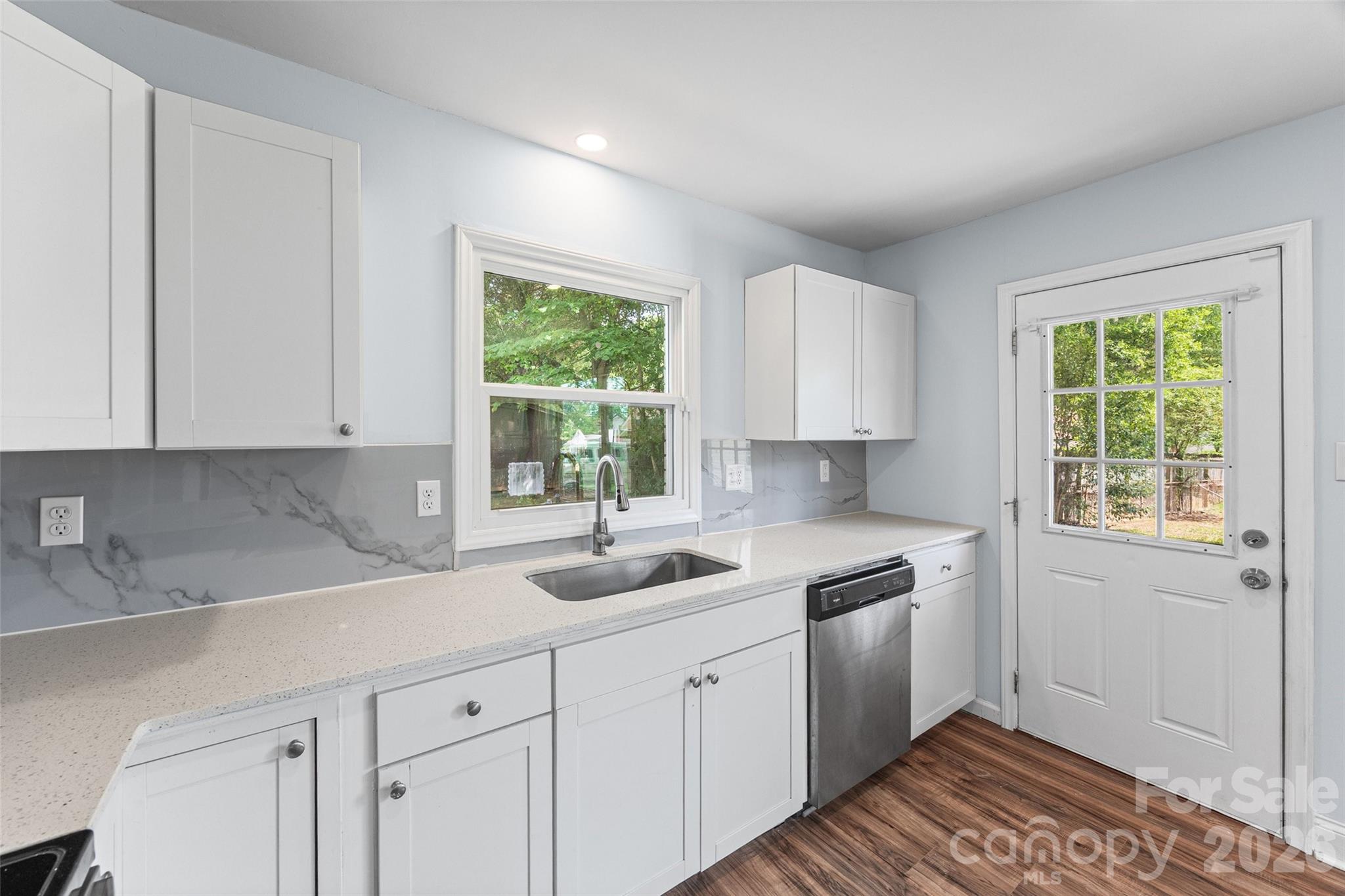 4713 Tanglebriar Drive — Charlotte