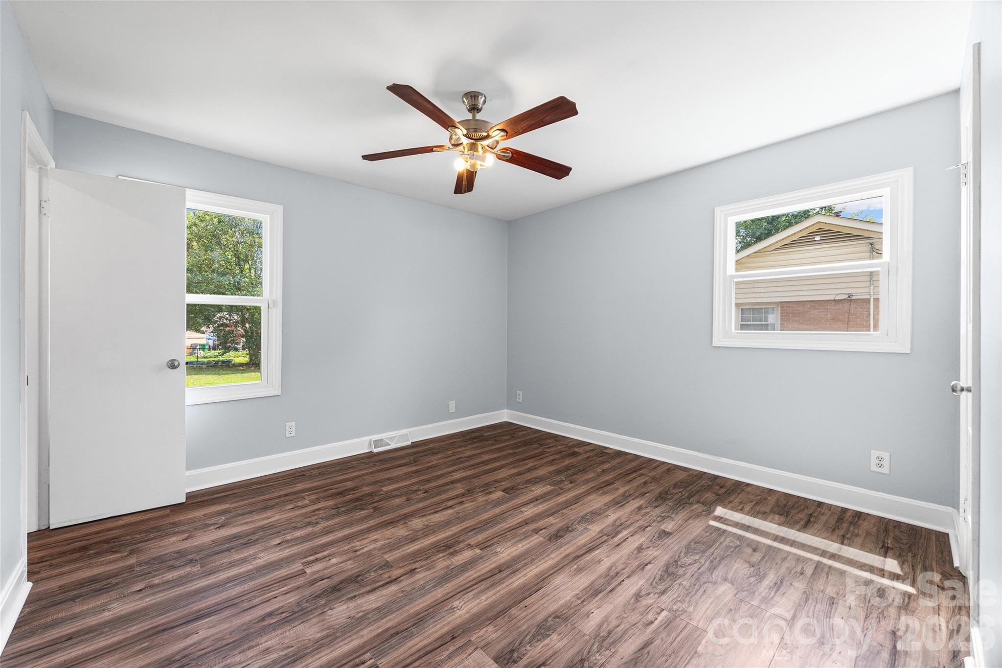 4713 Tanglebriar Drive — Charlotte