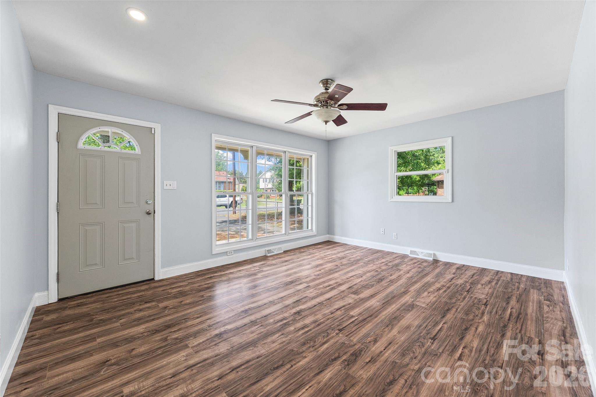 4713 Tanglebriar Drive — Charlotte