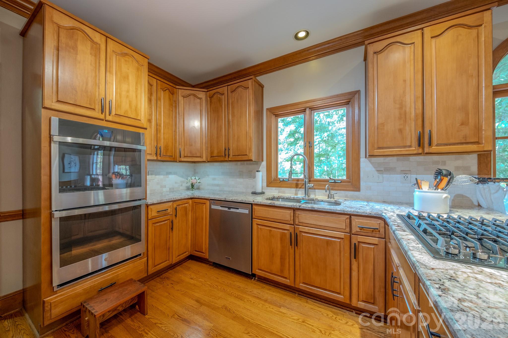 5910 Summerston Place — Charlotte