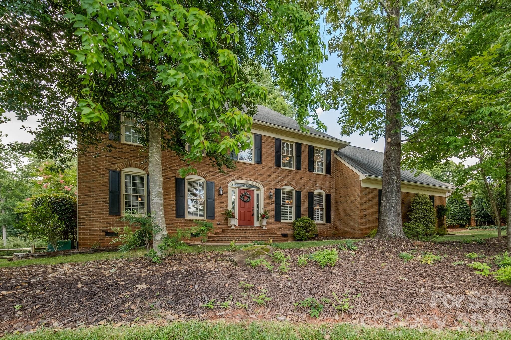 5910 Summerston Place — Charlotte