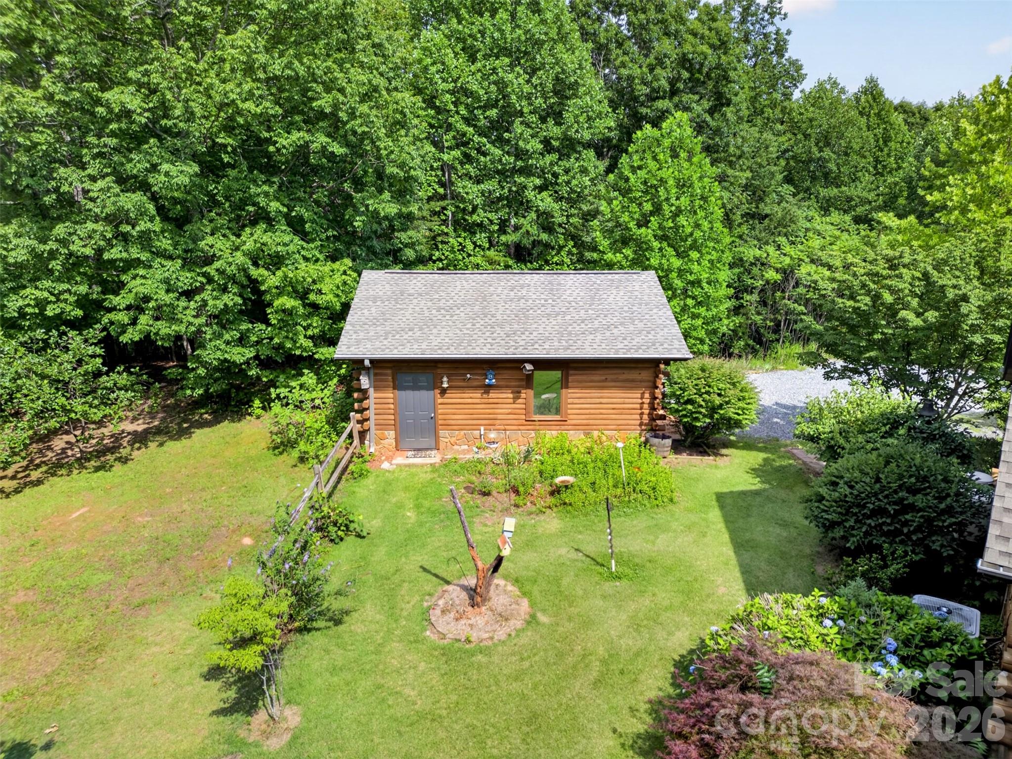 535 N Highland Road — Mill Spring