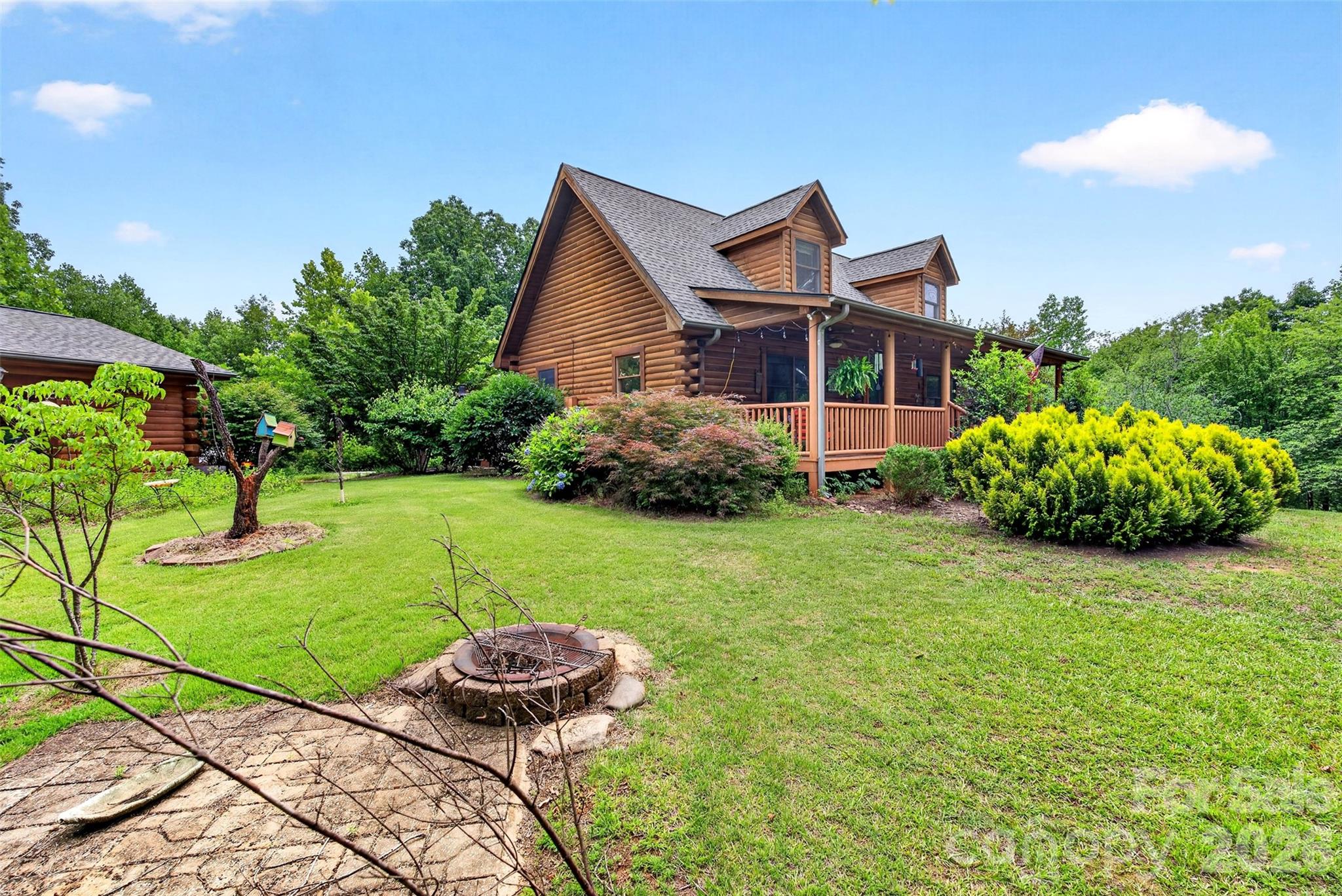 535 N Highland Road — Mill Spring
