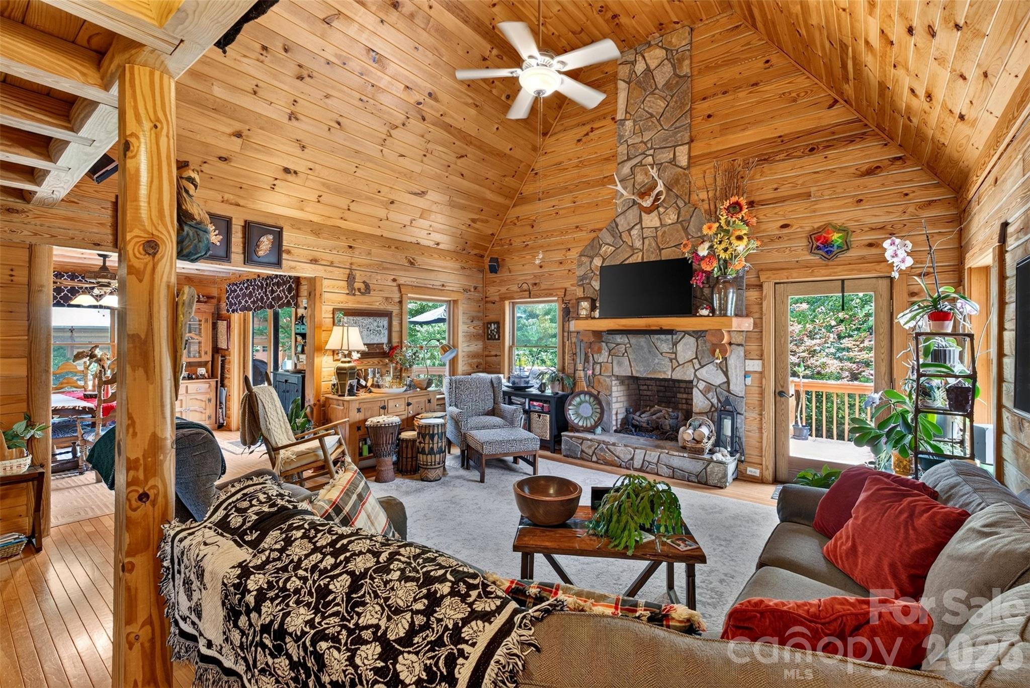 535 N Highland Road — Mill Spring
