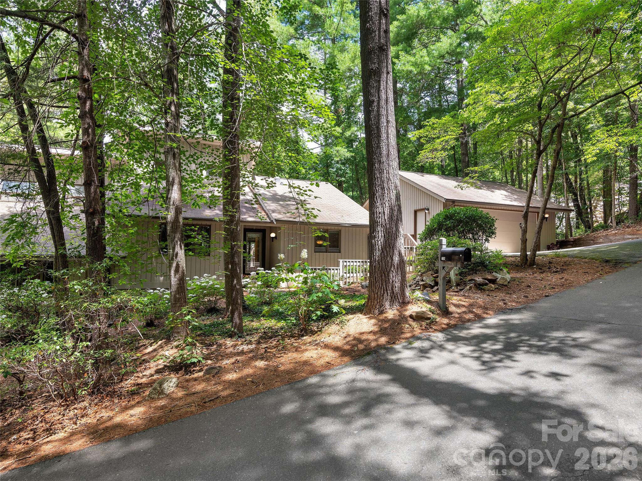 23 Cedarwood Trail #B — Asheville
