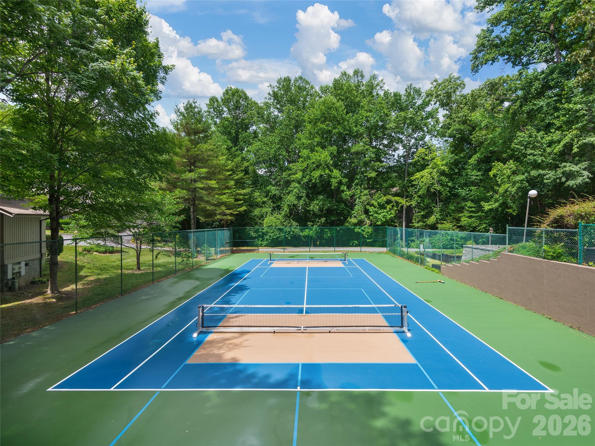 23 Cedarwood Trail #B — Asheville