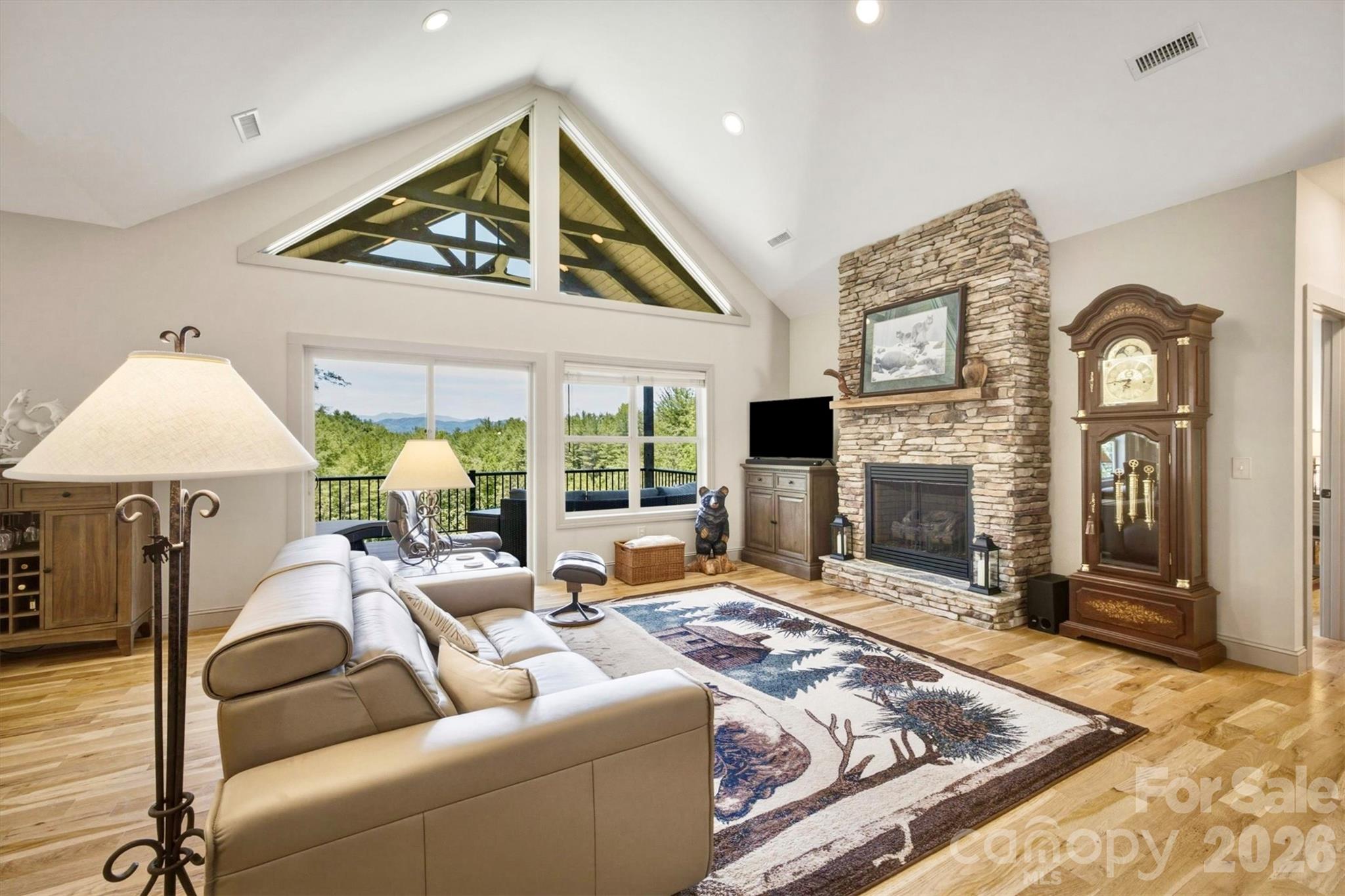 5515 Cedar Cove Way — Lenoir