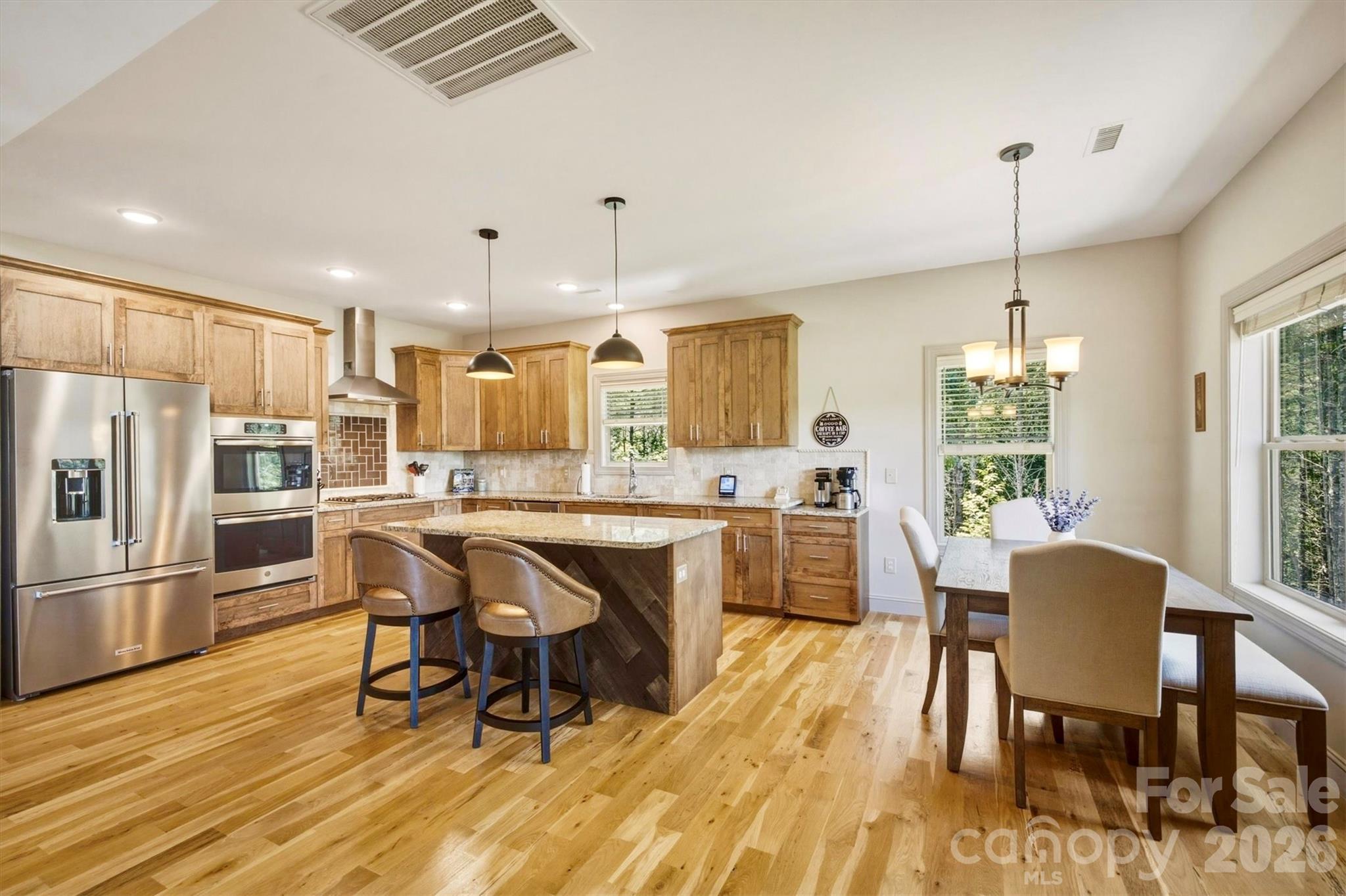 5515 Cedar Cove Way — Lenoir