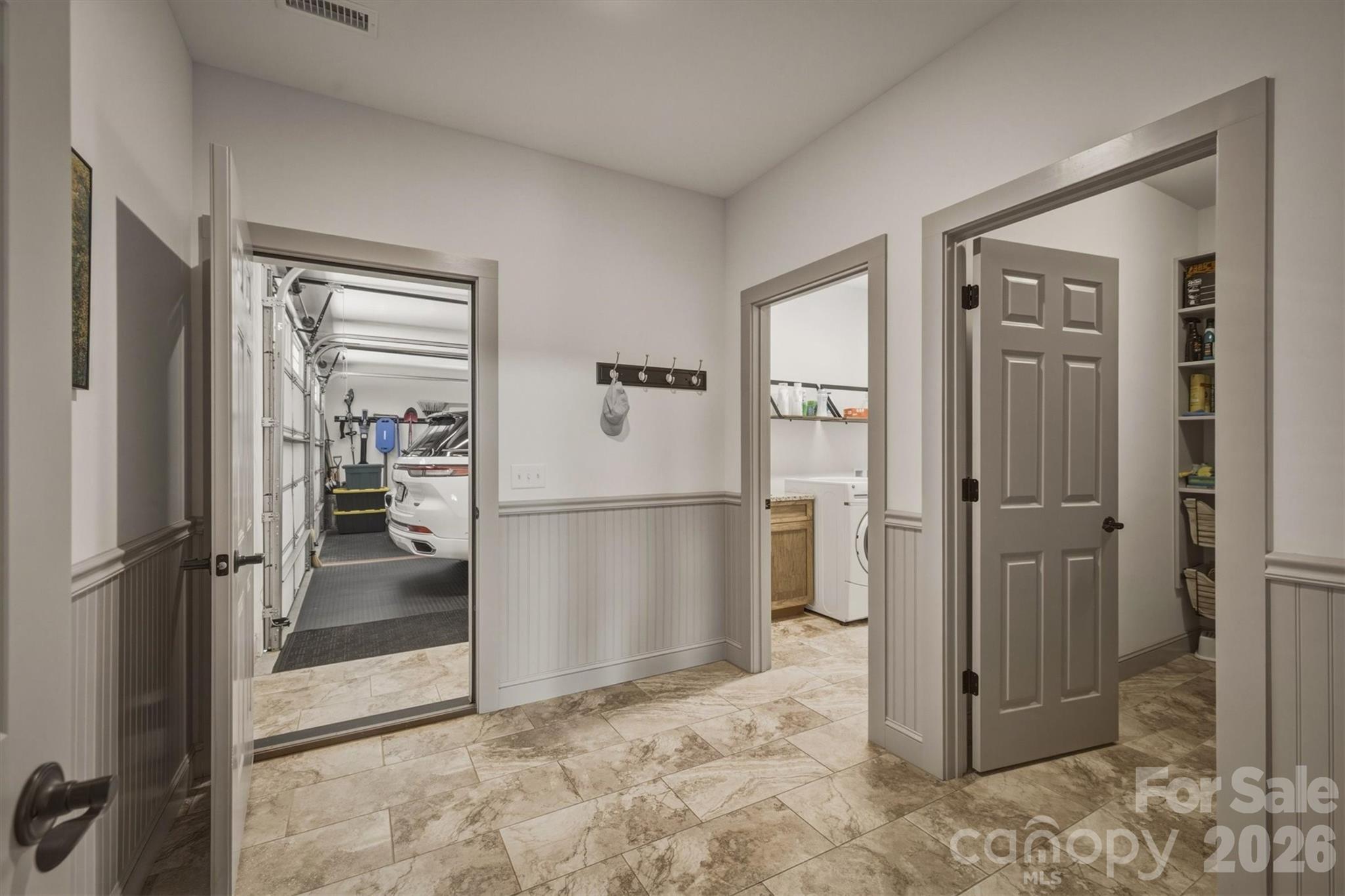 5515 Cedar Cove Way — Lenoir