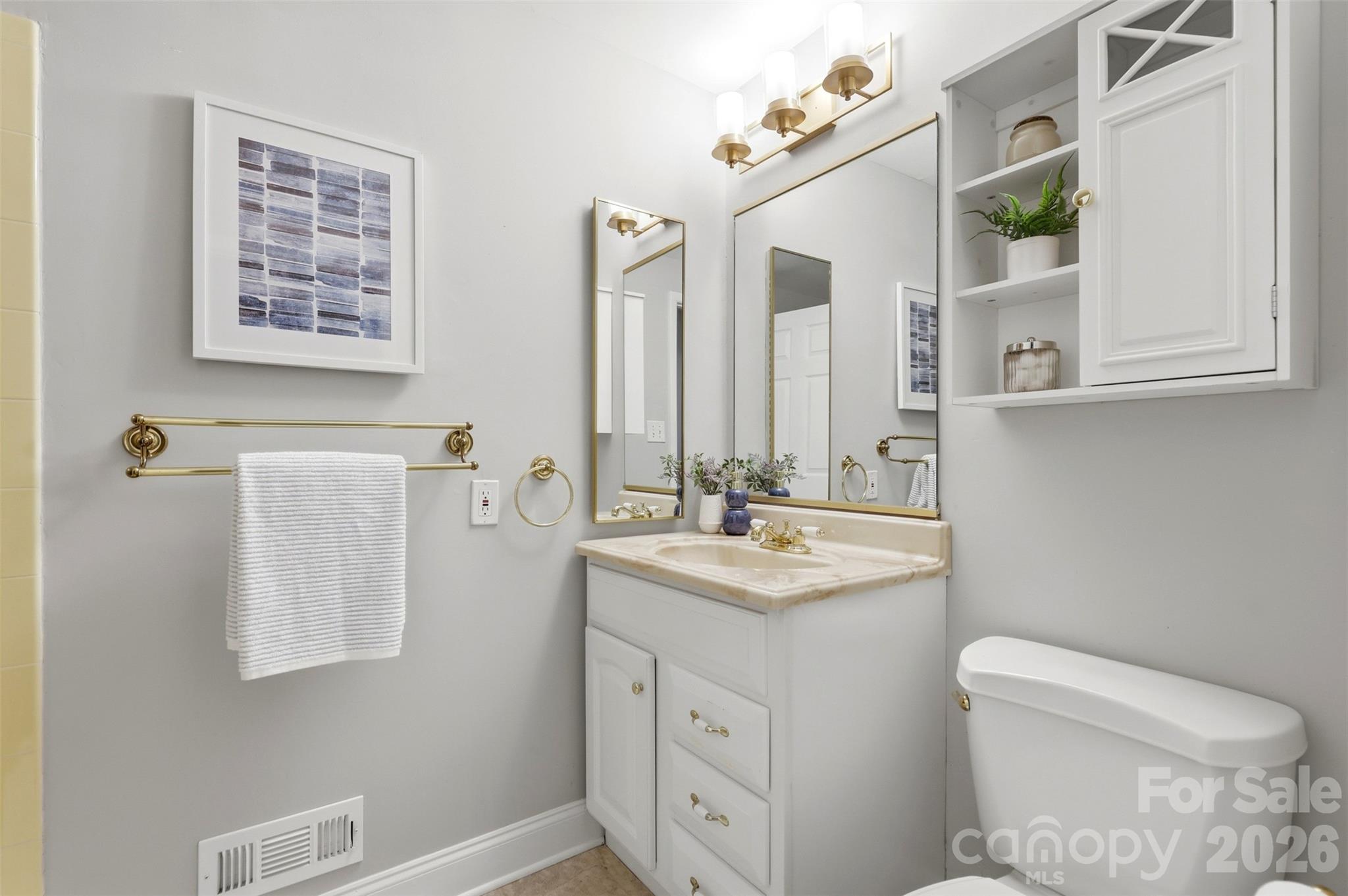 716 Regency Drive — Charlotte