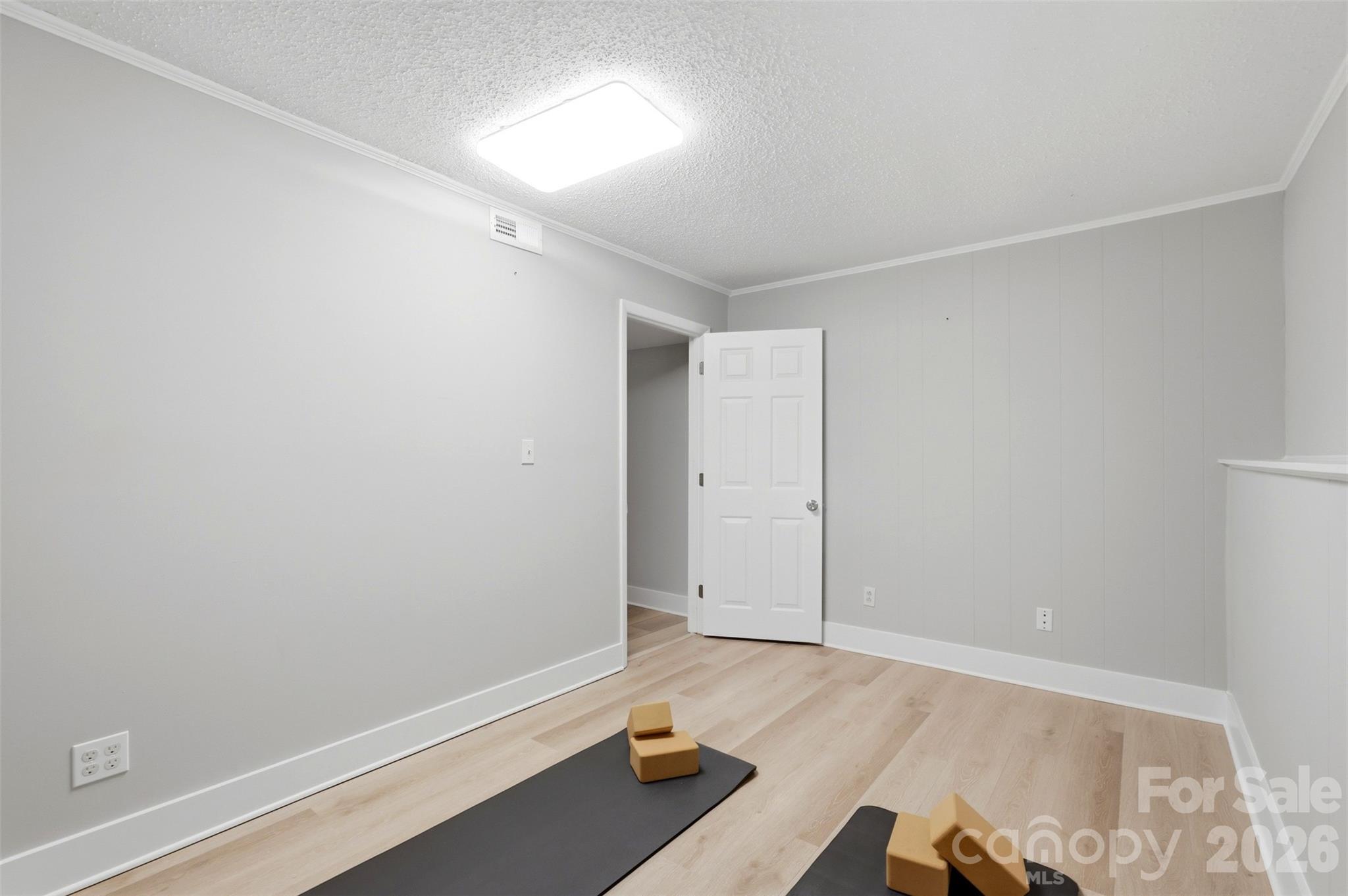 716 Regency Drive — Charlotte