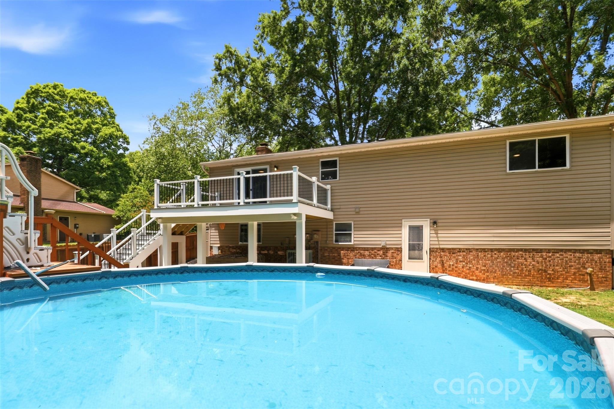 716 Regency Drive — Charlotte