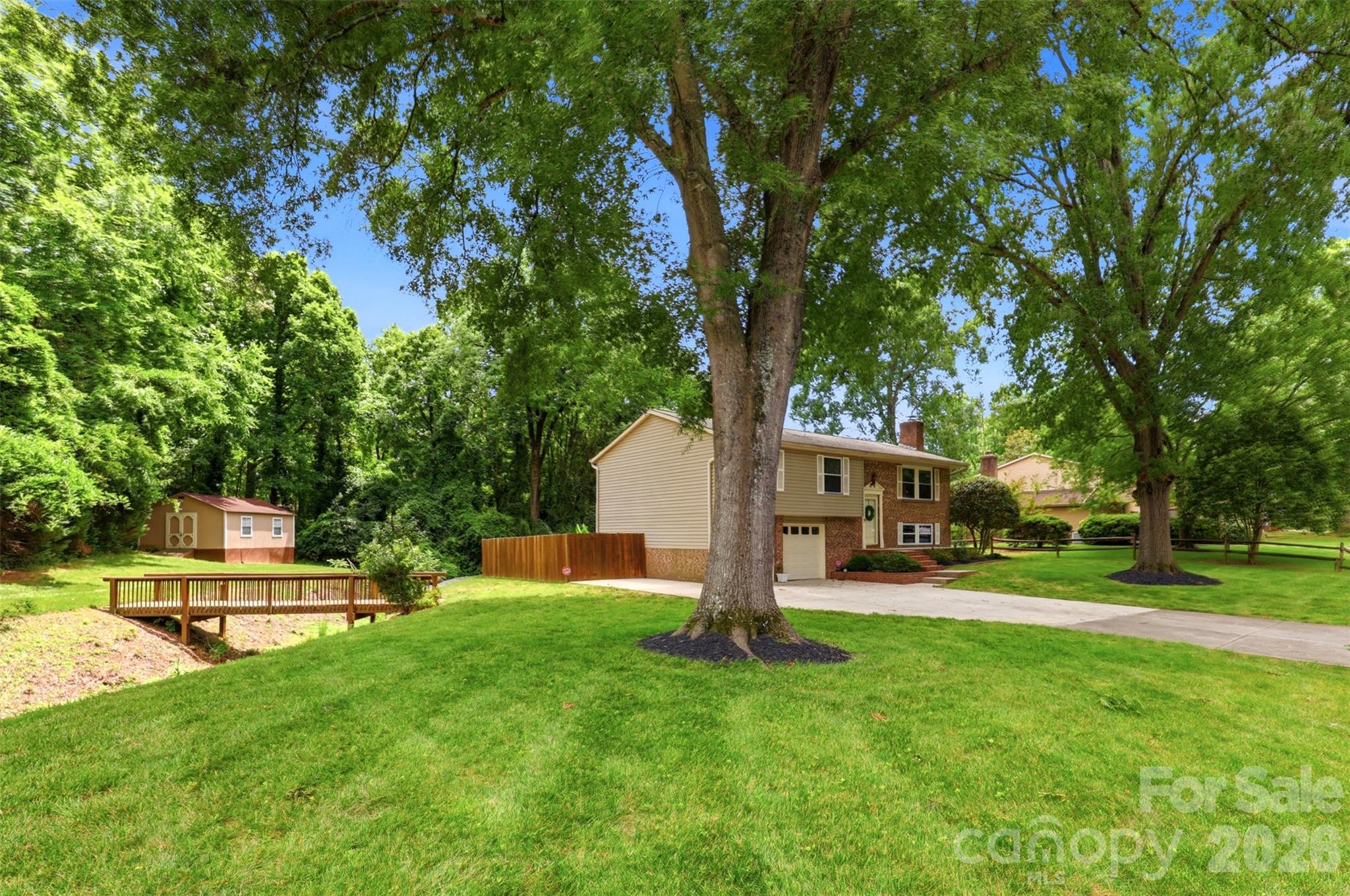 716 Regency Drive — Charlotte